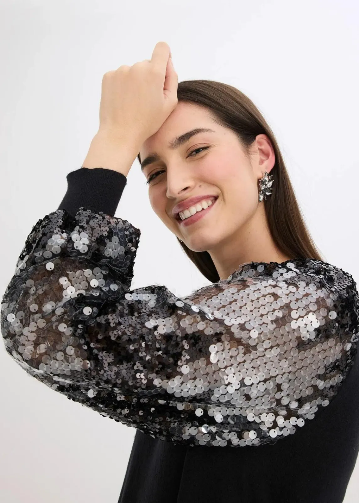 bonprix Bekleidung·Umstandsmode|Bekleidung·Jeans^Feinstrickpullover mit Pailletten-Ärmeln schwarz