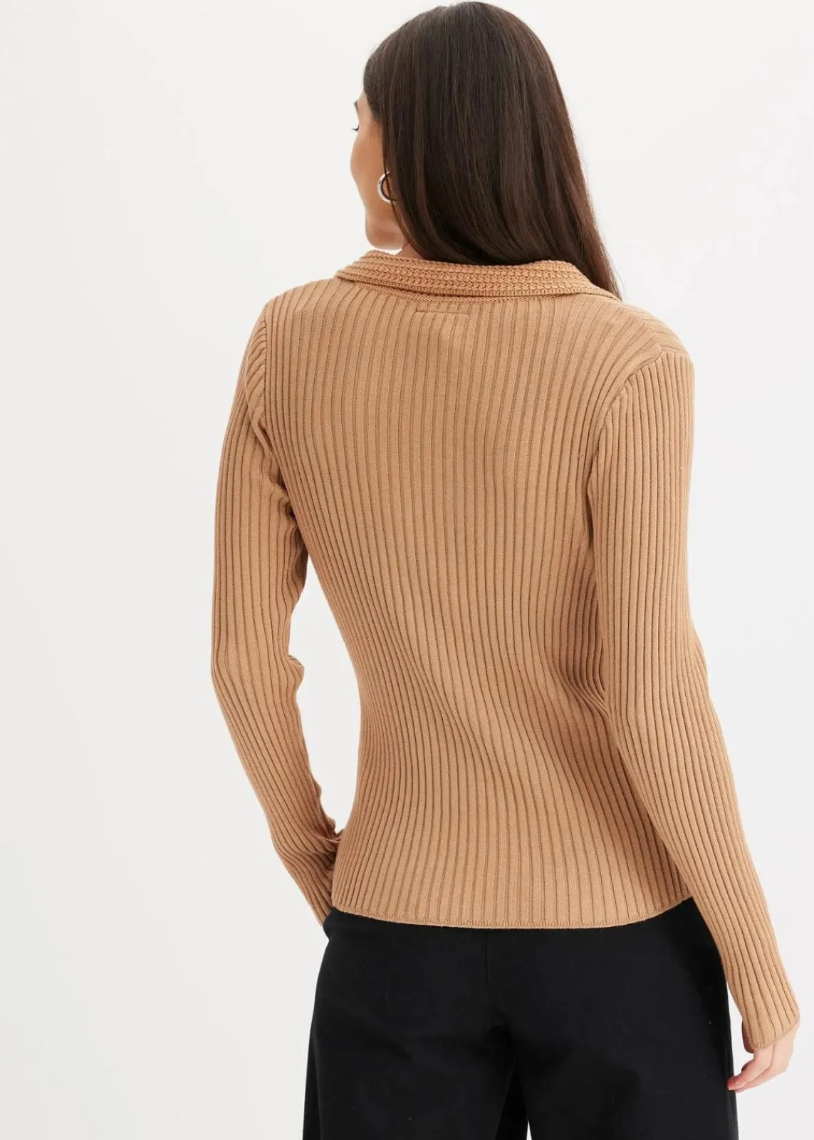 bonprix Pullover & Strickjacken|Strickmode^Feinstrickpullover mit schmückendem Kragen camel