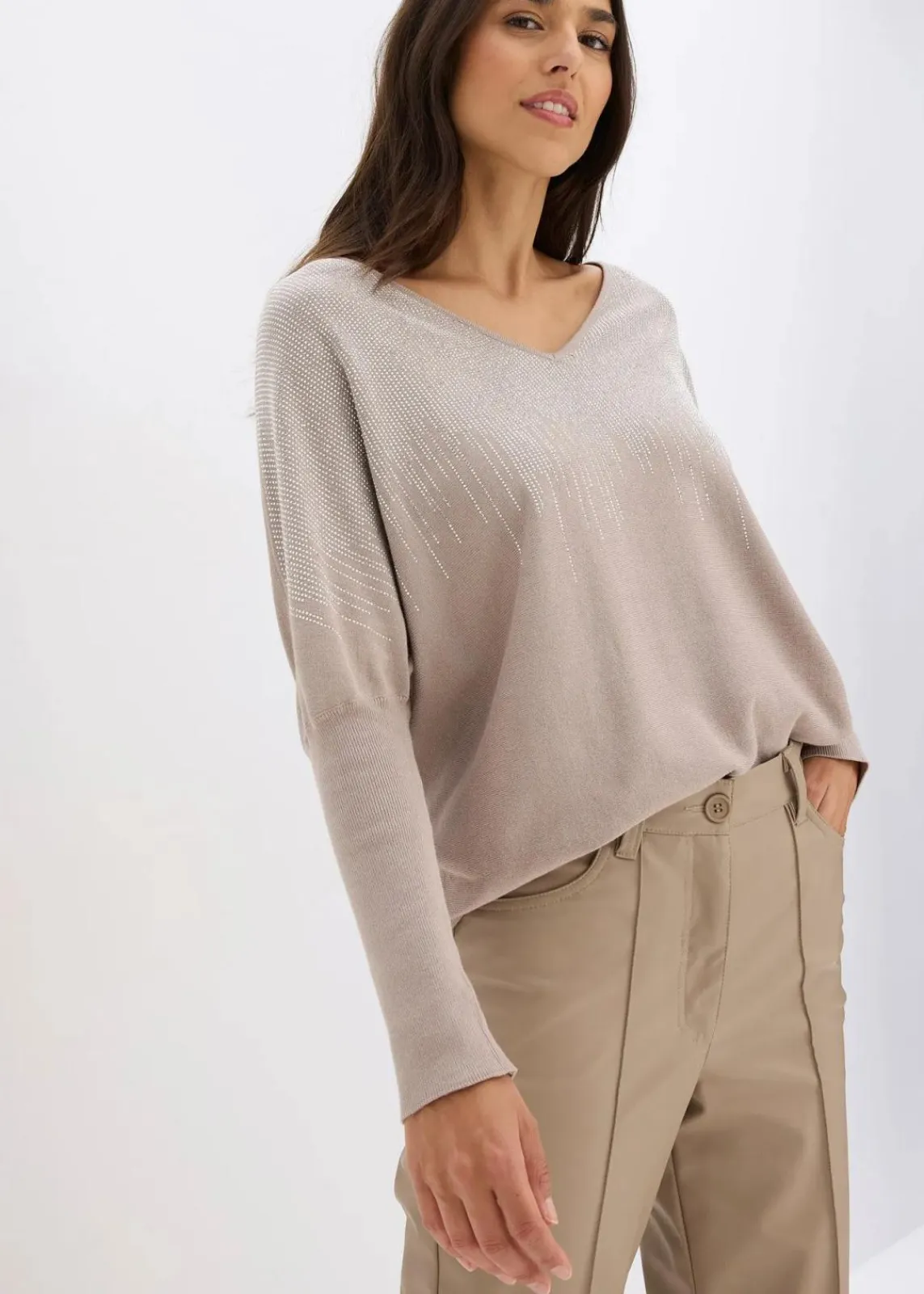 bonprix Bekleidung·Umstandsmode|Strickmode^Feinstrickpullover mit Strass-Applikation naturstein