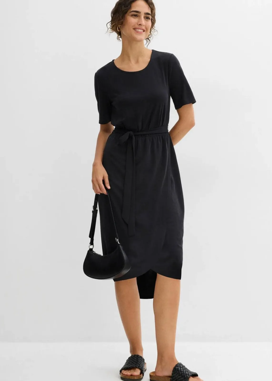 bonprix Bekleidung·Pullover & Strickjacken|Kleider^figurbetontes Jerseykleid aus softem Viskose-Mix schwarz