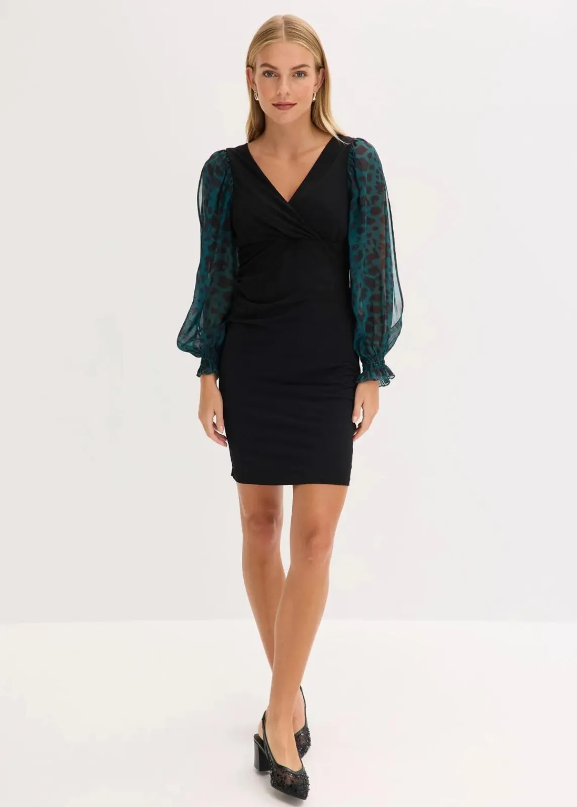 bonprix Bekleidung·Pullover & Strickjacken|Kleider^Figurbetontes Minikleid mit Cut-Outs an den Ärmeln schwarz/grün leo