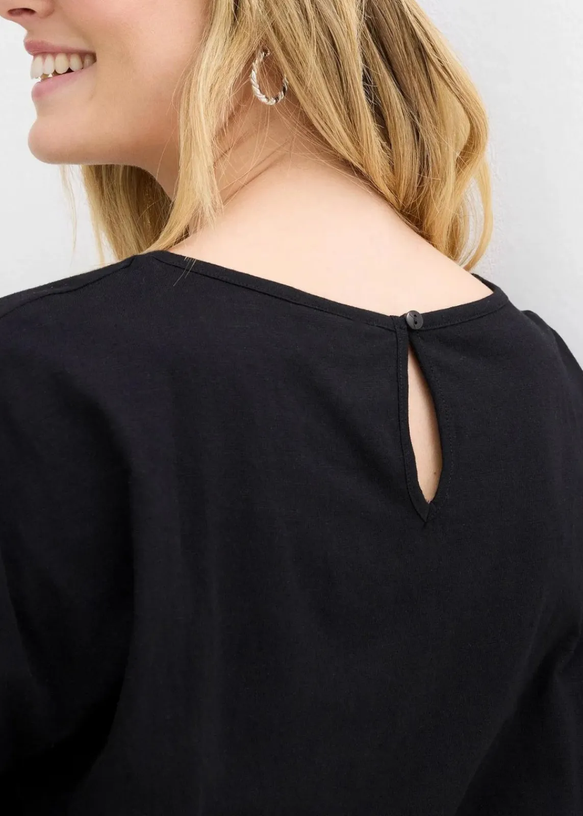 bonprix Nachhaltigere Materialien|Shirts & Tops^Flammgarn-Shirt aus Bio-Baumwolle mit Smockbund schwarz