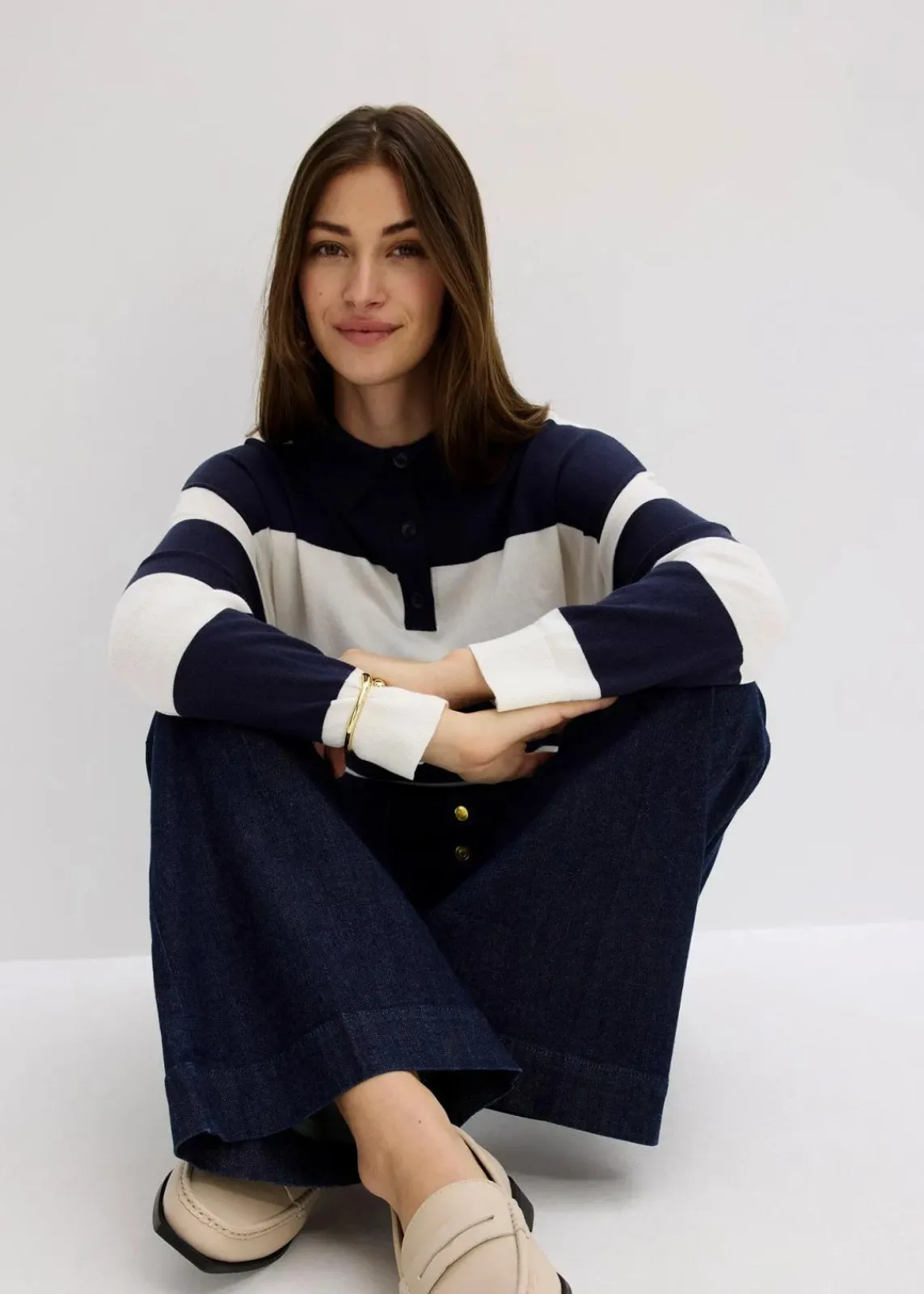 bonprix Bekleidung·Shirts & Tops|Jeans^Flared-Jeans High Waist tiefblau denim ungewaschen