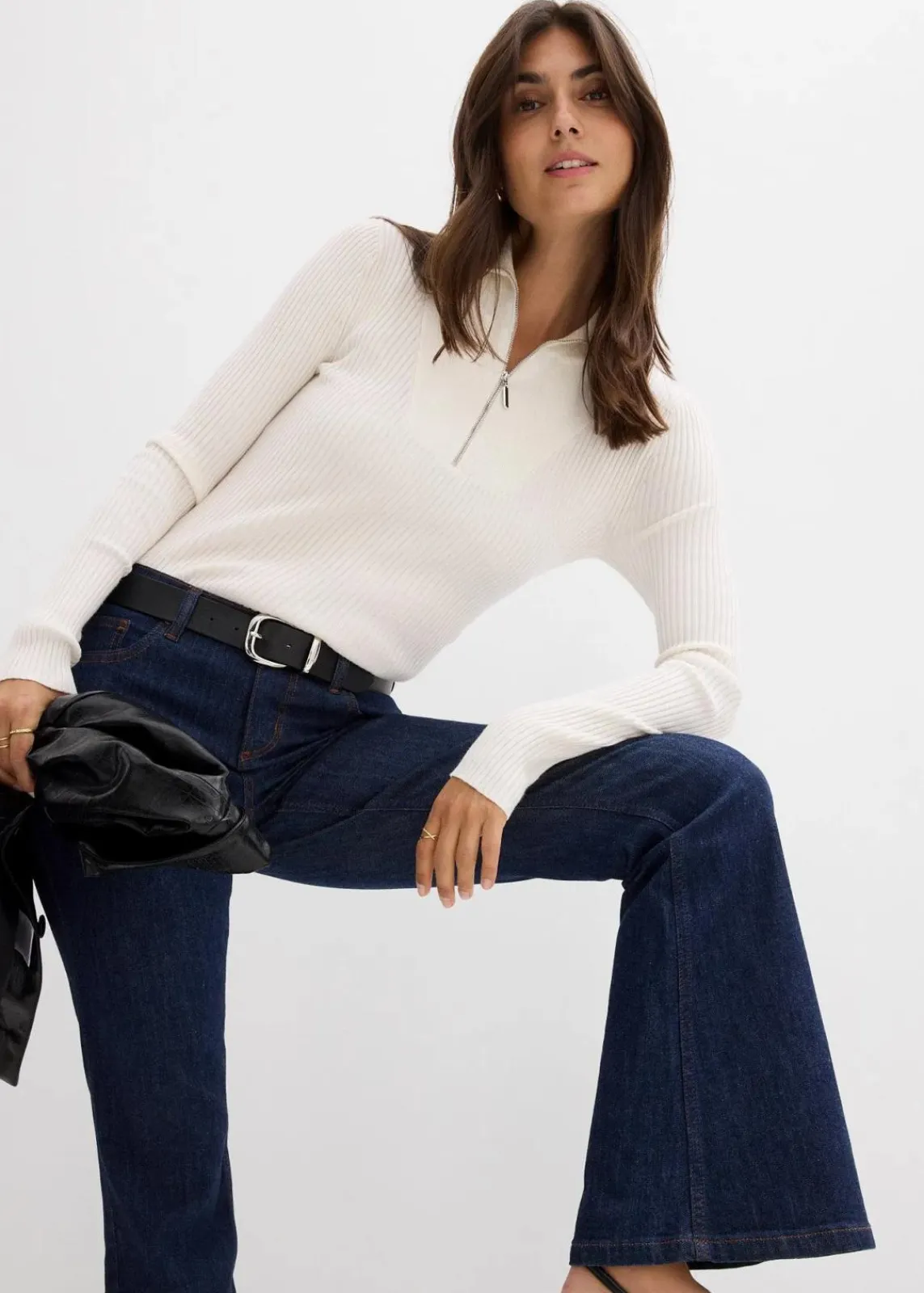 bonprix Bekleidung·Shirts & Tops|Jeans^Flared-Jeans Mid Waist dunkelblau denim