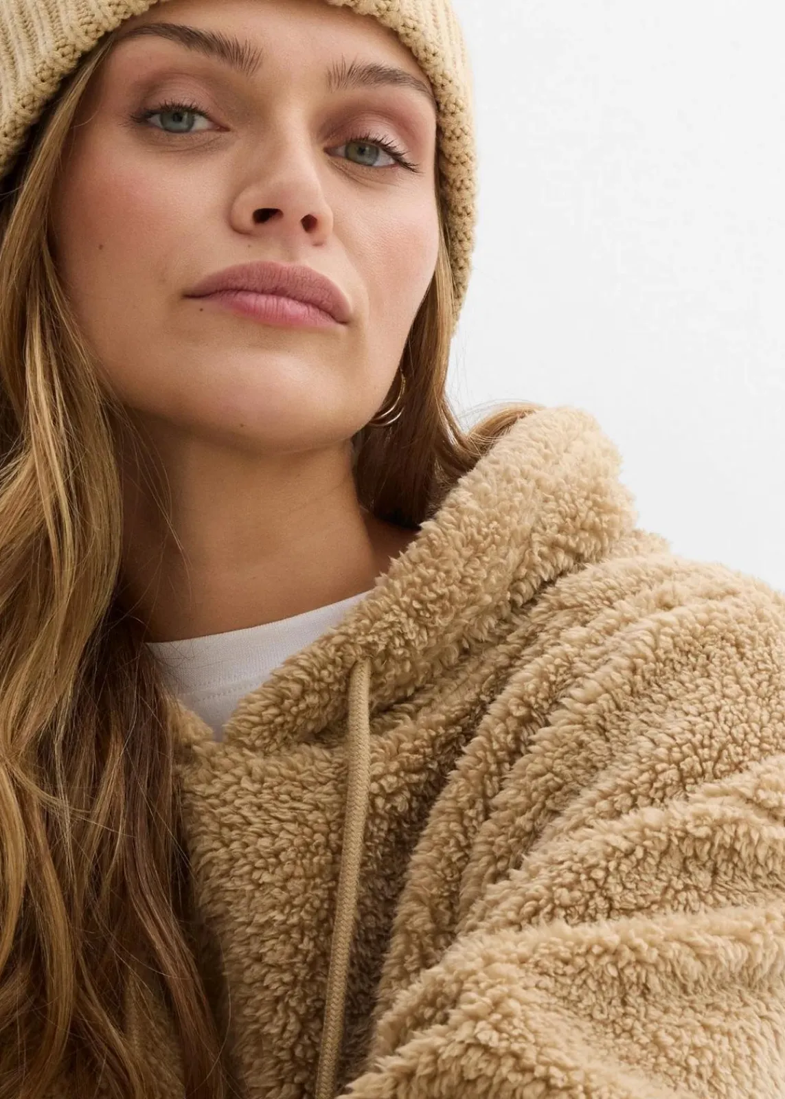 bonprix Bekleidung·Blusen & Tuniken|Sweat^Fleeceshirt aus Teddy hellkhaki