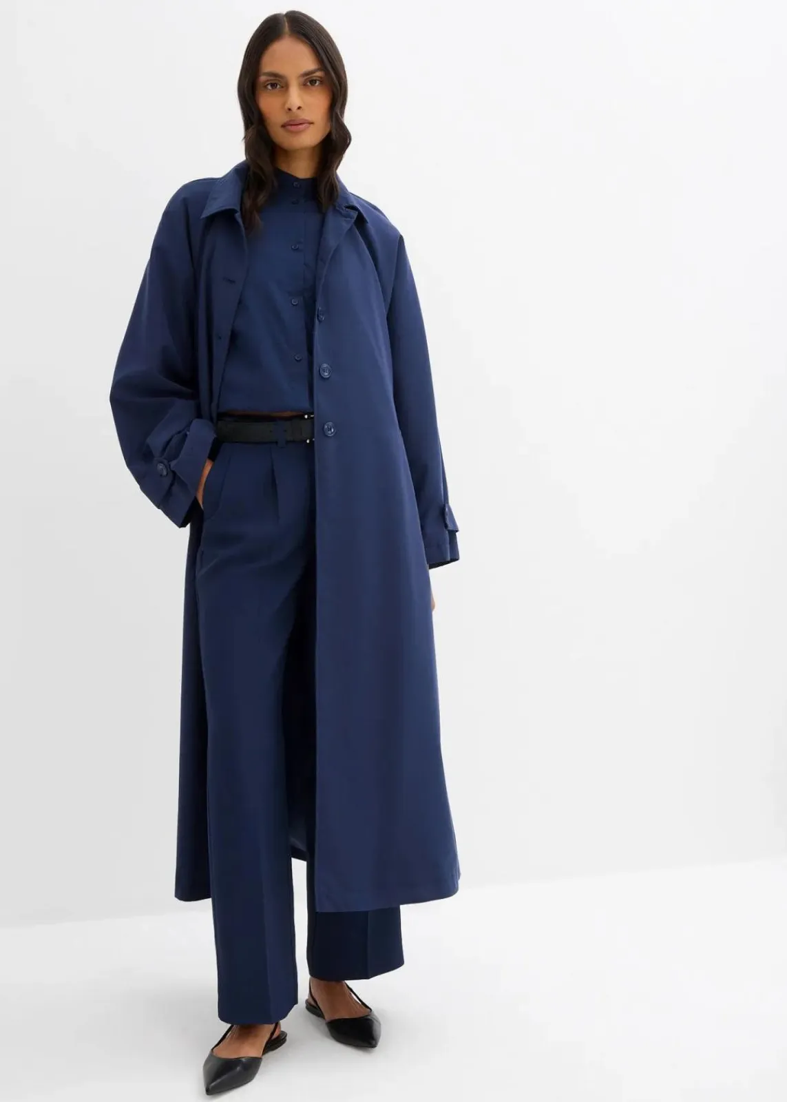 bonprix Bekleidung·Kleider|Zweiteiler & Sets^Fließende Bundfaltenhose dunkelblau