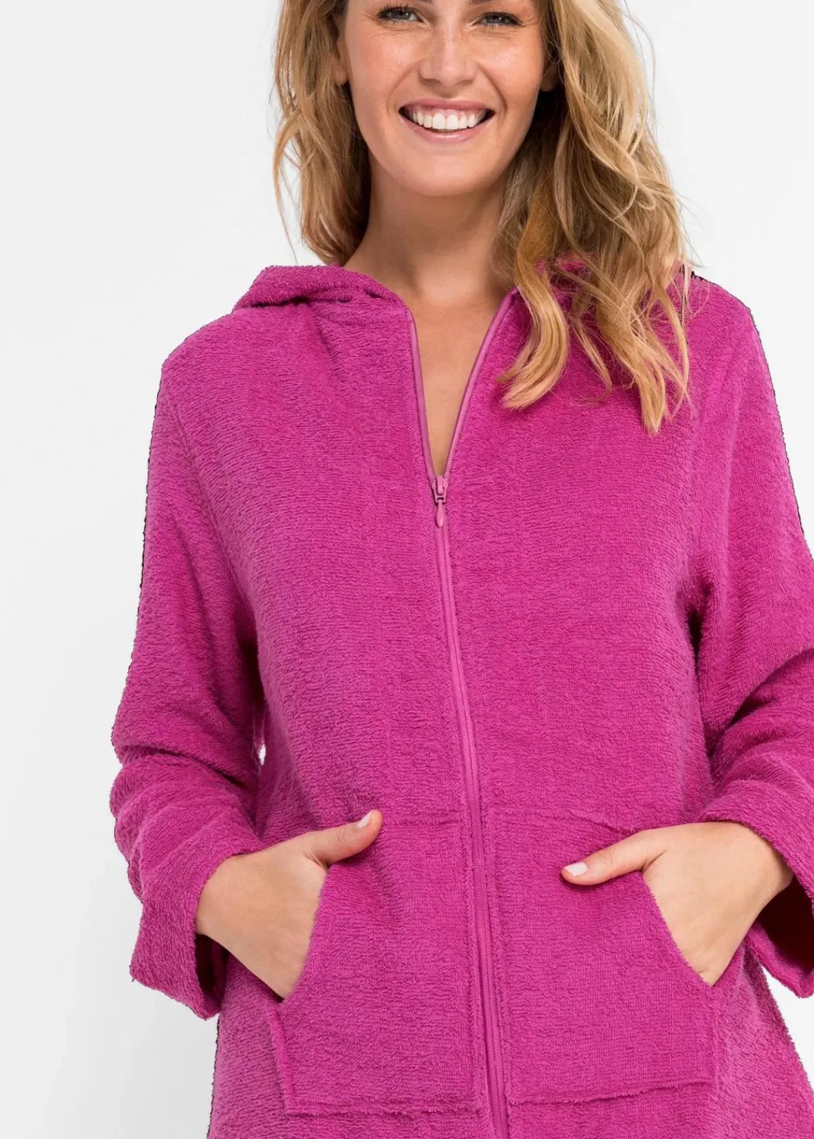 bonprix Nachhaltigere Materialien|Bademäntel^Frottee Bademantel aus Bio-Baumwolle mit Reißverschluss fuchsia