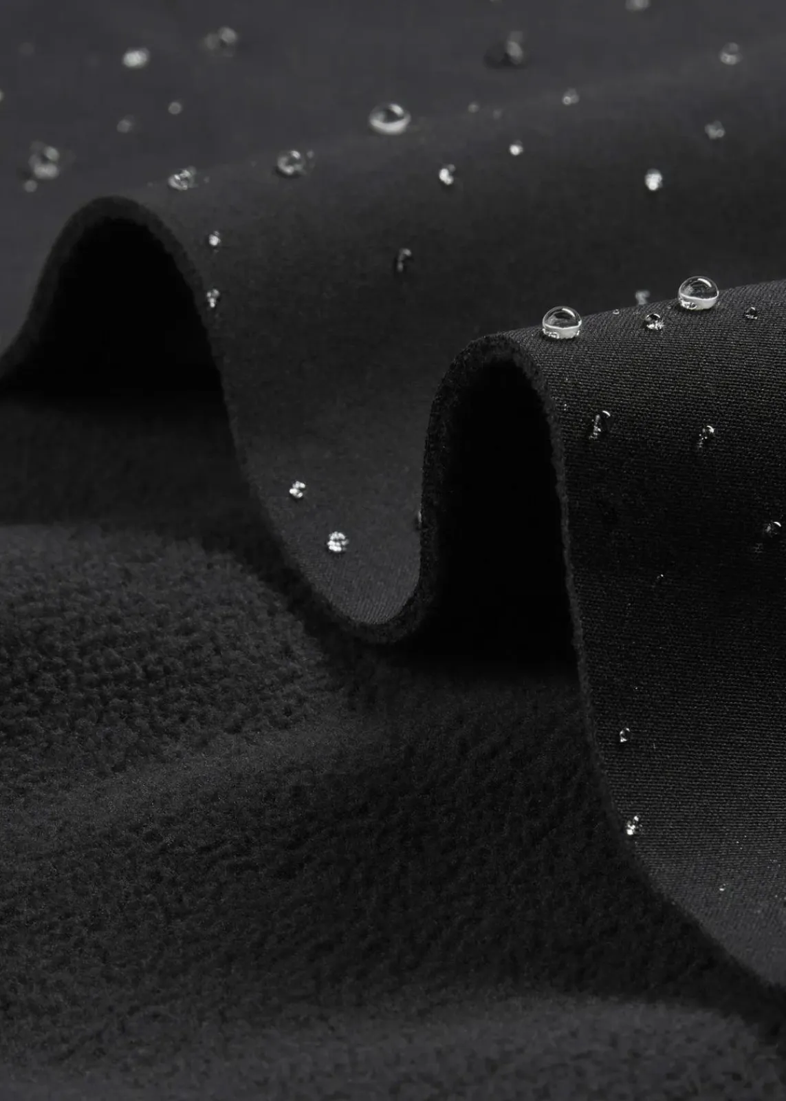 bonprix Nachhaltigere Materialien^Funktionshose aus Softshell mit Stretch, wasserabweisend schwarz