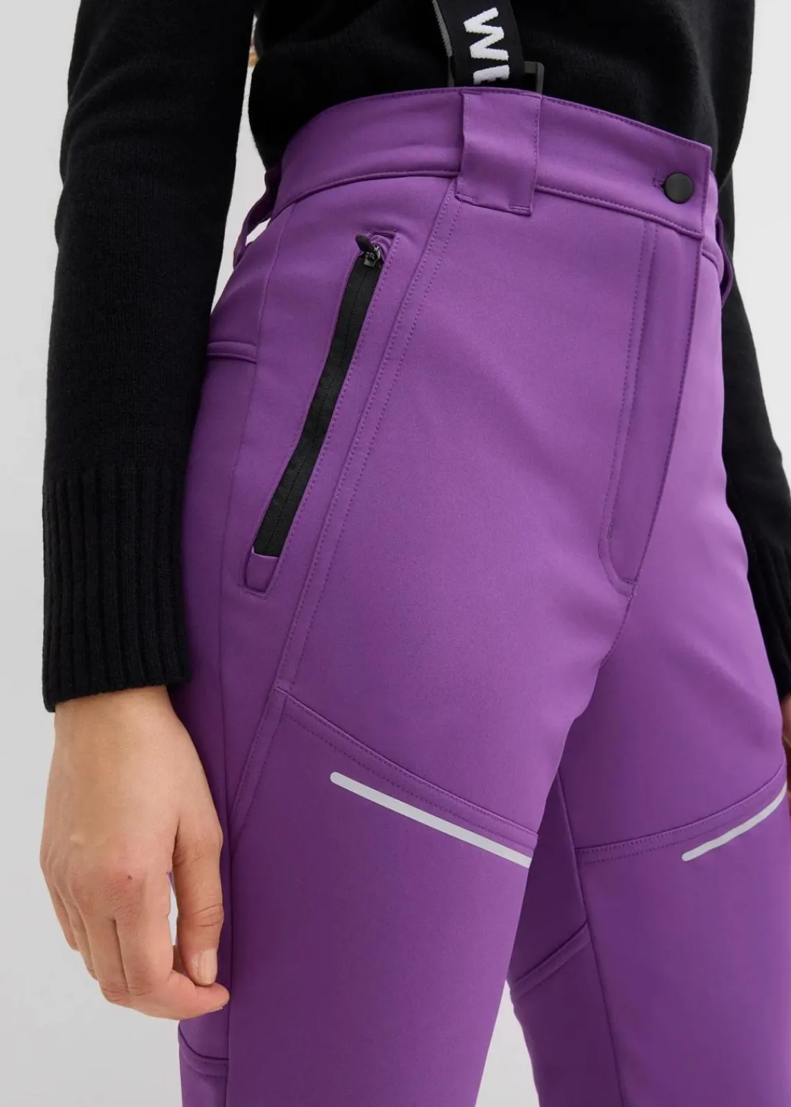 bonprix Nachhaltigere Materialien^Funktionshose aus Softshell mit Stretch, wasserabweisend tiefviolett