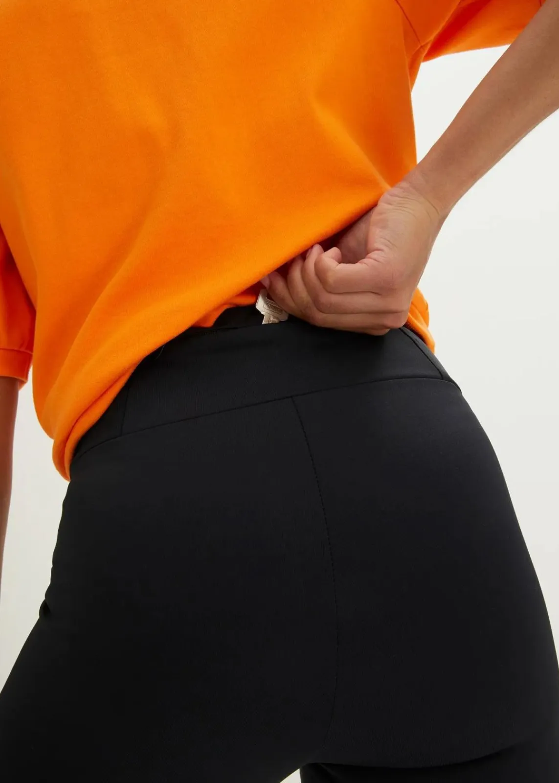 bonprix Wäsche·Radler & Oberschenkelschutz|Bekleidung·Sweat^Funktionsradler mit Ocean Bound Plastic, Bermuda-Länge schwarz