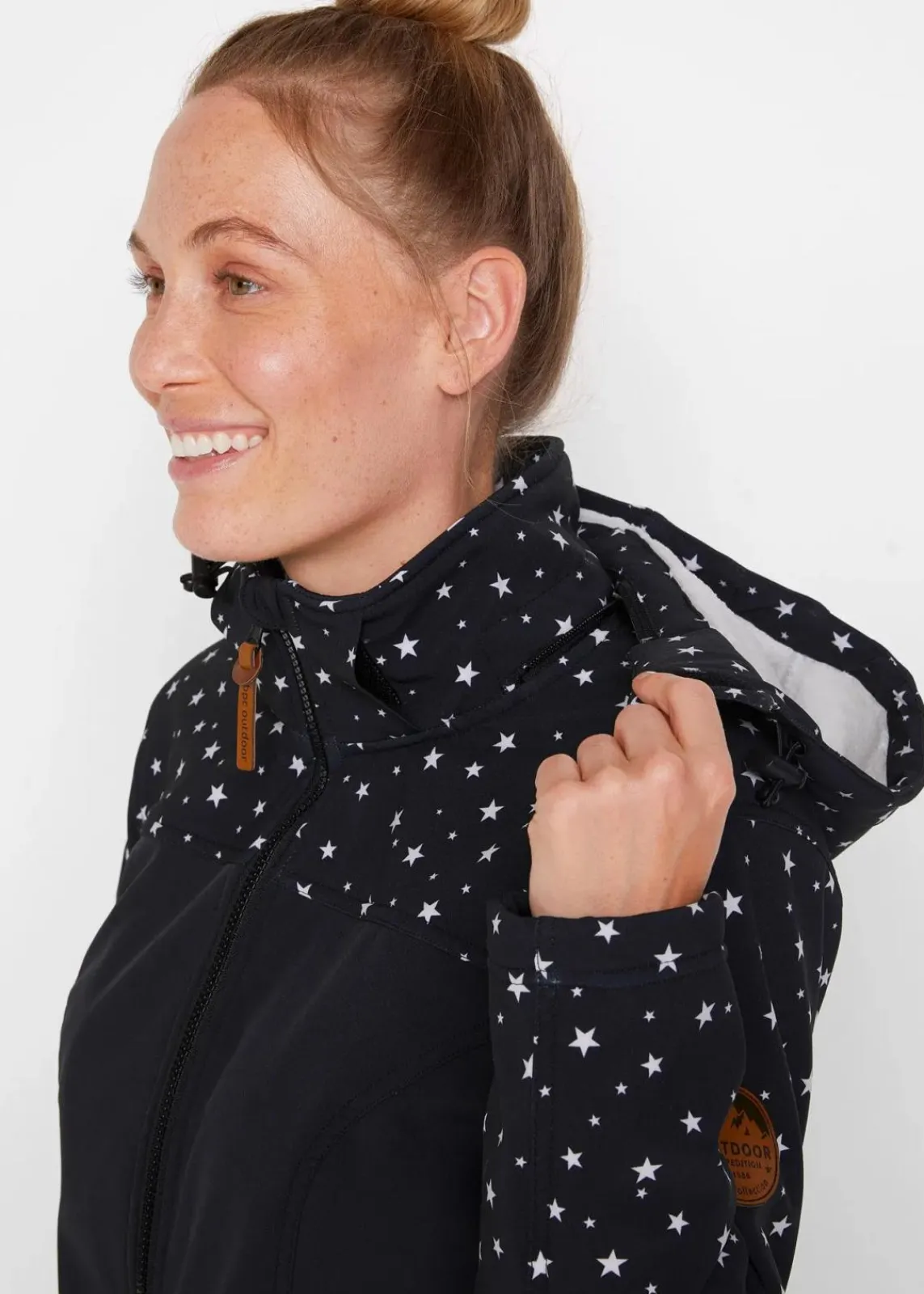 bonprix Bekleidung·Hosen|Jacken & Mäntel^Funktions-Softshell-Parka mit Kuschelfleece schwarz bedruckt