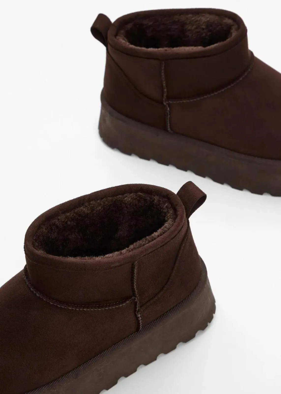 bonprix Boots|Gefütterte Winterschuhe^Gefütterte Plateau-Boots dunkelbraun