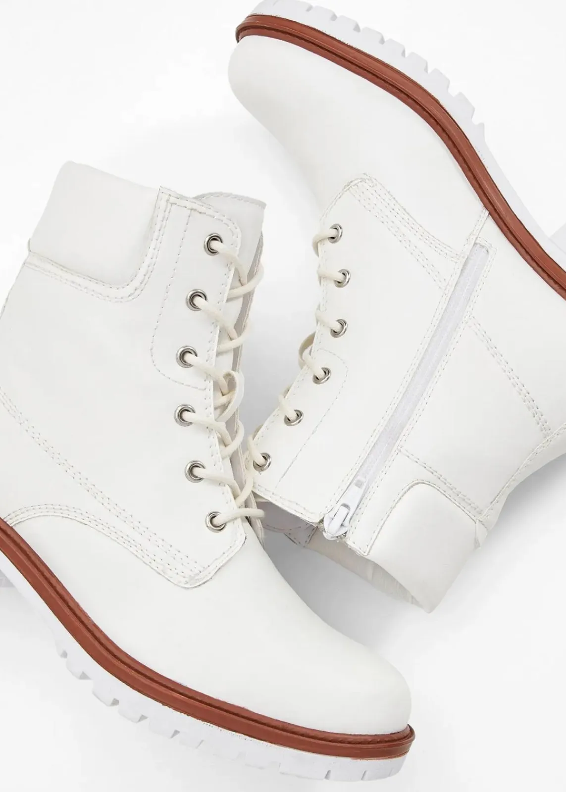 bonprix Gefütterte Winterschuhe|Boots^Gefütterte Schnürboots wollweiß