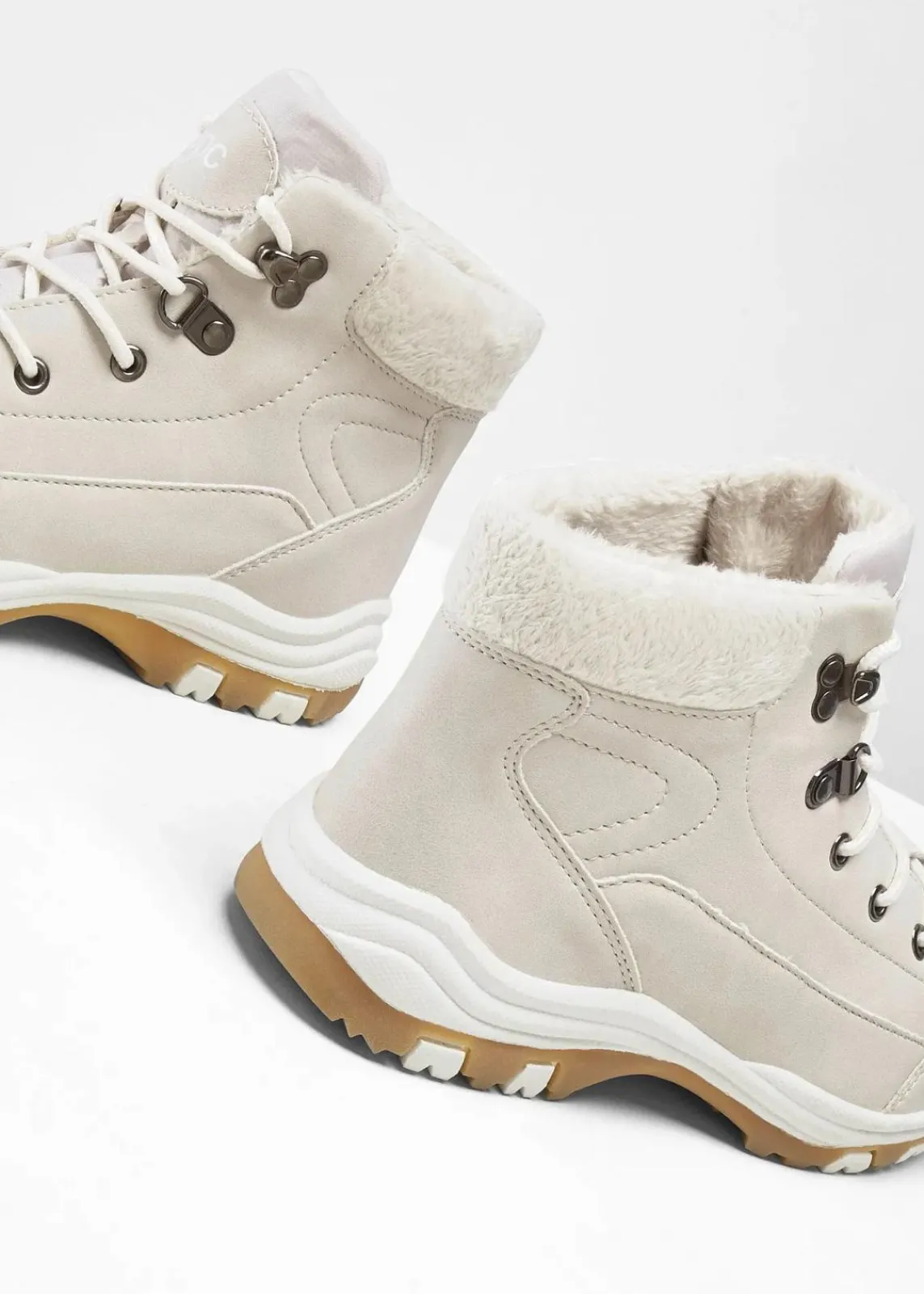 bonprix Gefütterte Winterschuhe|Boots^Gefütterte Schnürboots beige