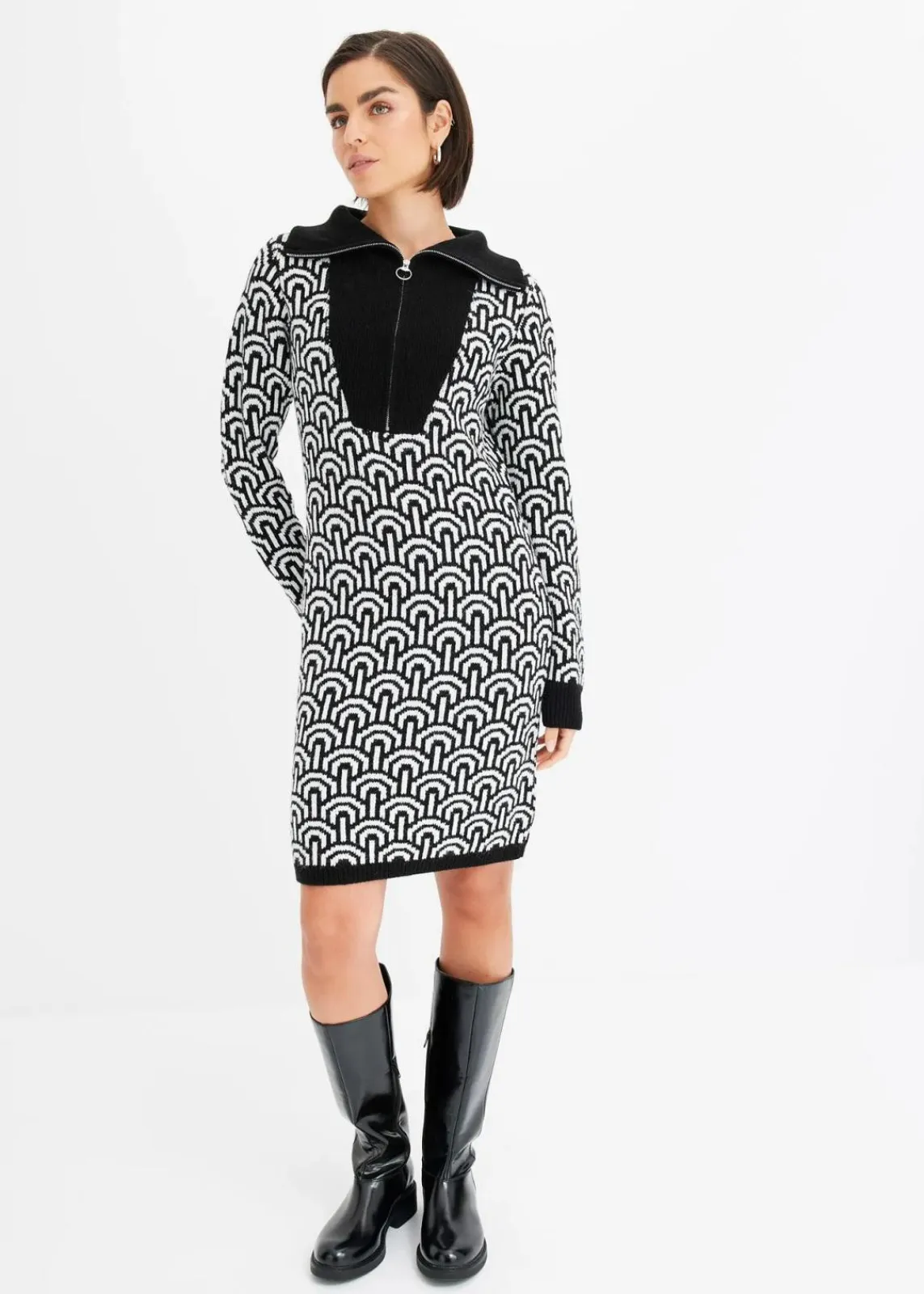 bonprix Strickmode|Kleider^gemustertes Strickkleid schwarz/weiß graphisch