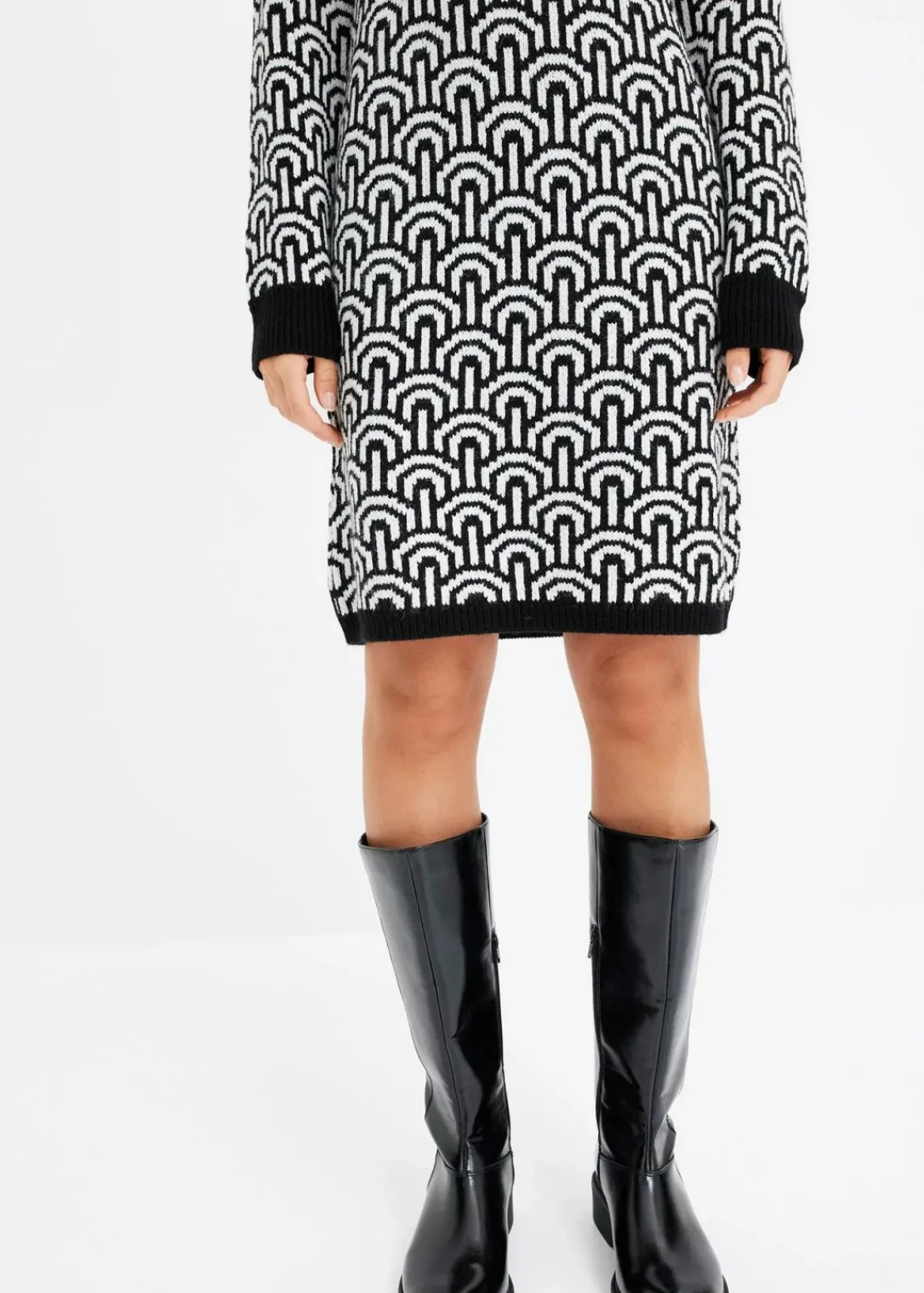 bonprix Strickmode|Kleider^gemustertes Strickkleid schwarz/weiß graphisch