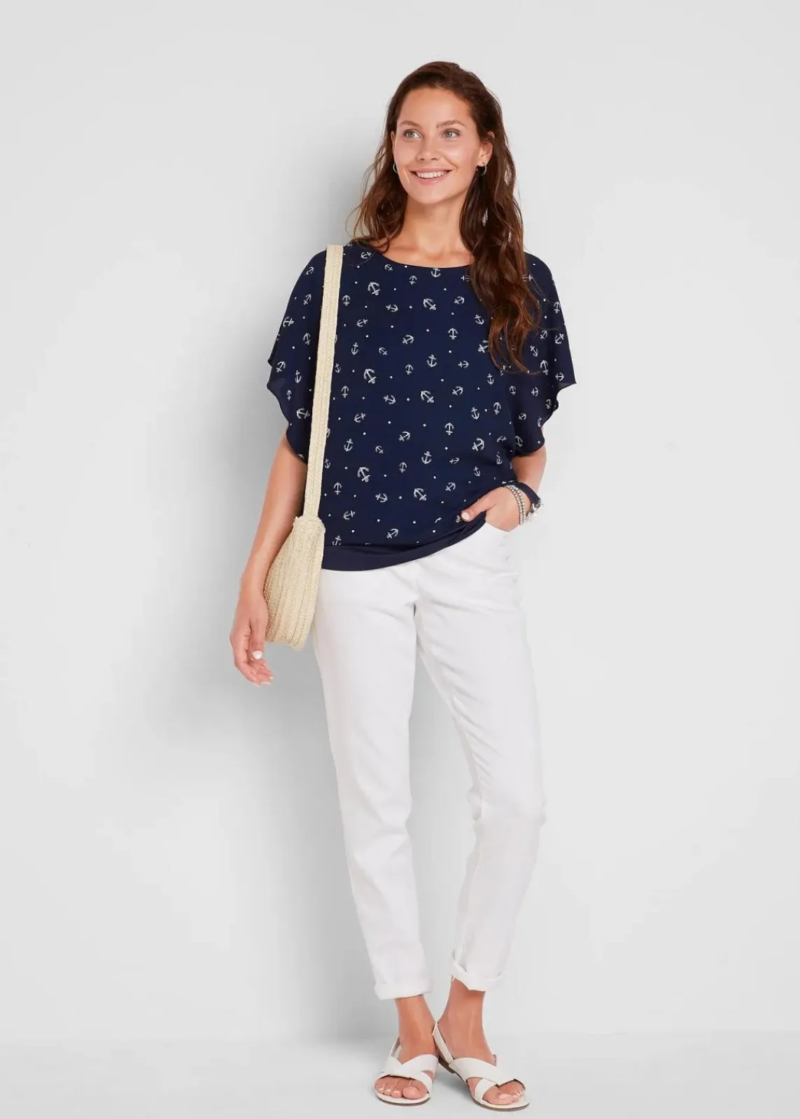 bonprix Bekleidung·Jacken & Mäntel|Blusen & Tuniken^Georgette - Blusenshirt dunkelblau/weiß bedruckt