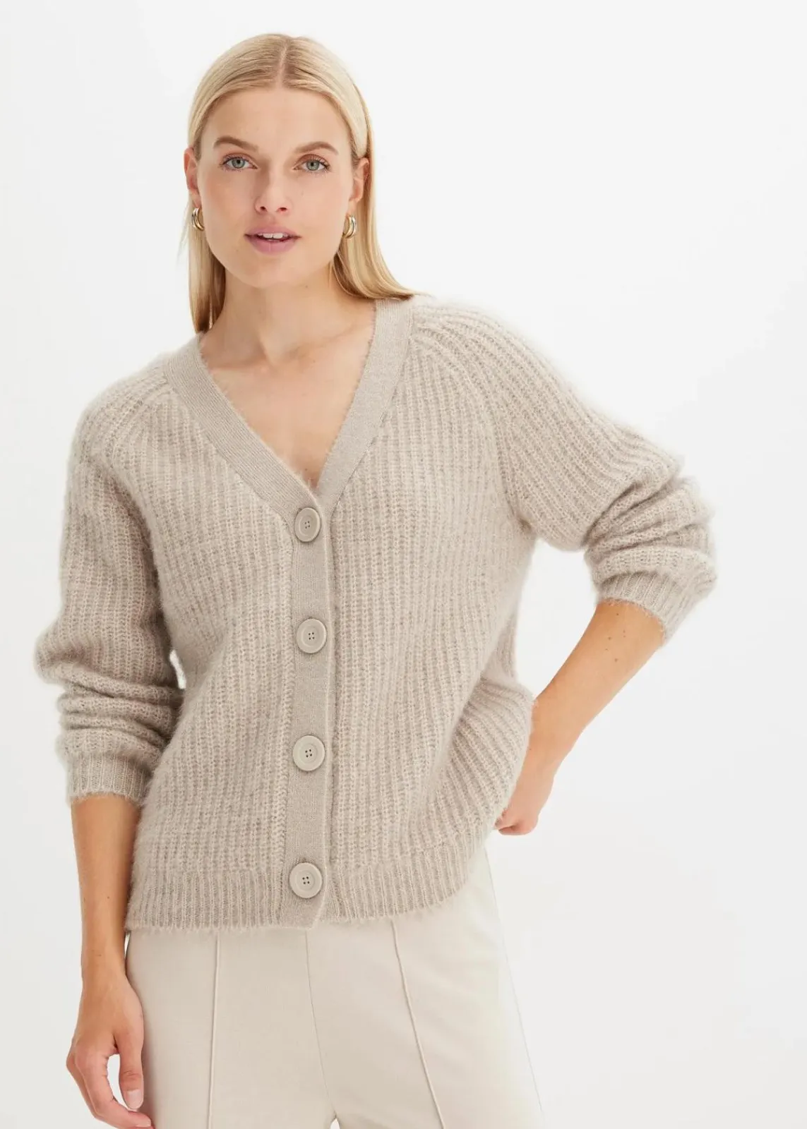 bonprix Pullover & Strickjacken|Strickmode^Gerippte Grobstrickjacke kitt
