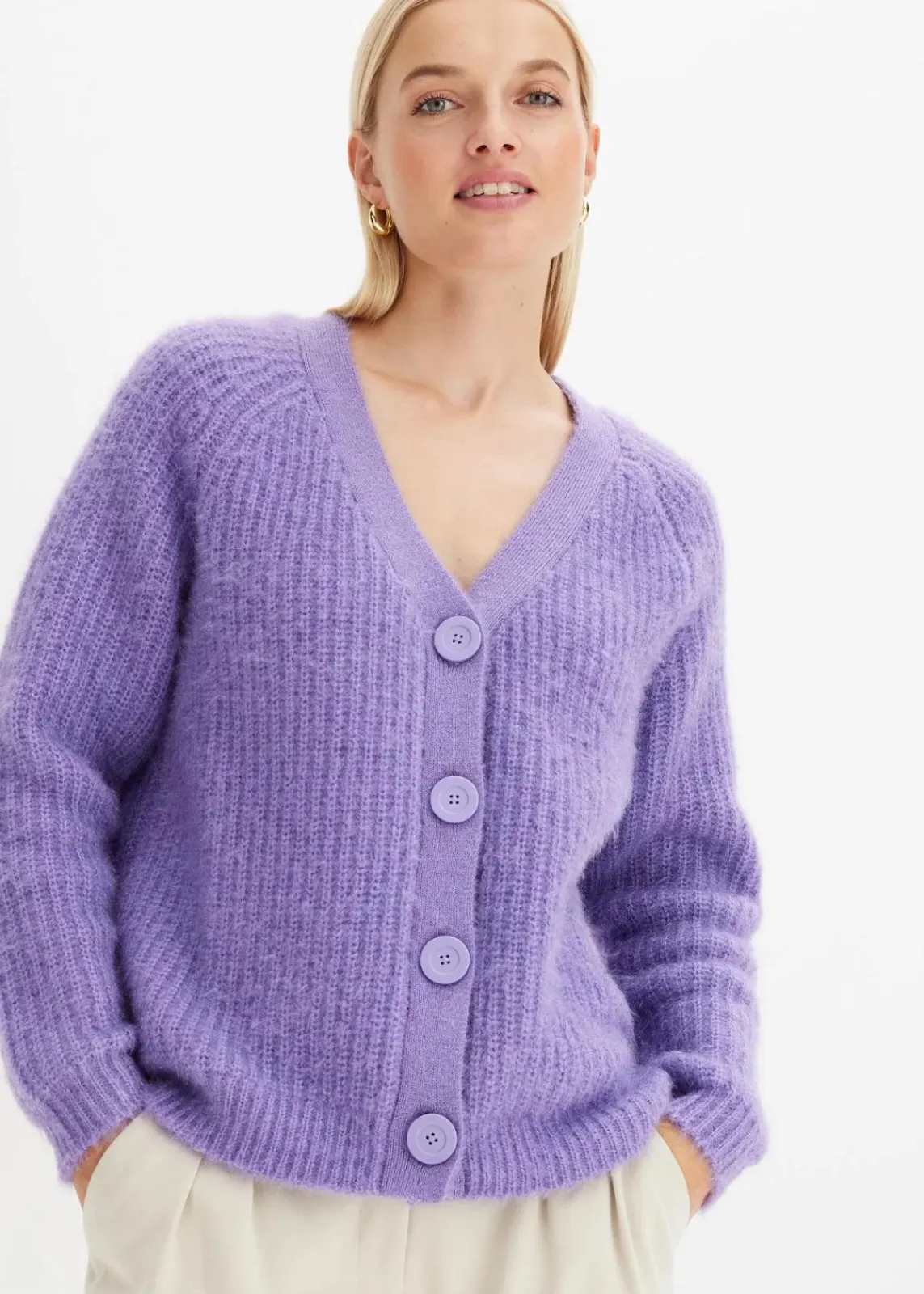 bonprix Pullover & Strickjacken|Strickmode^Gerippte Grobstrickjacke softlila