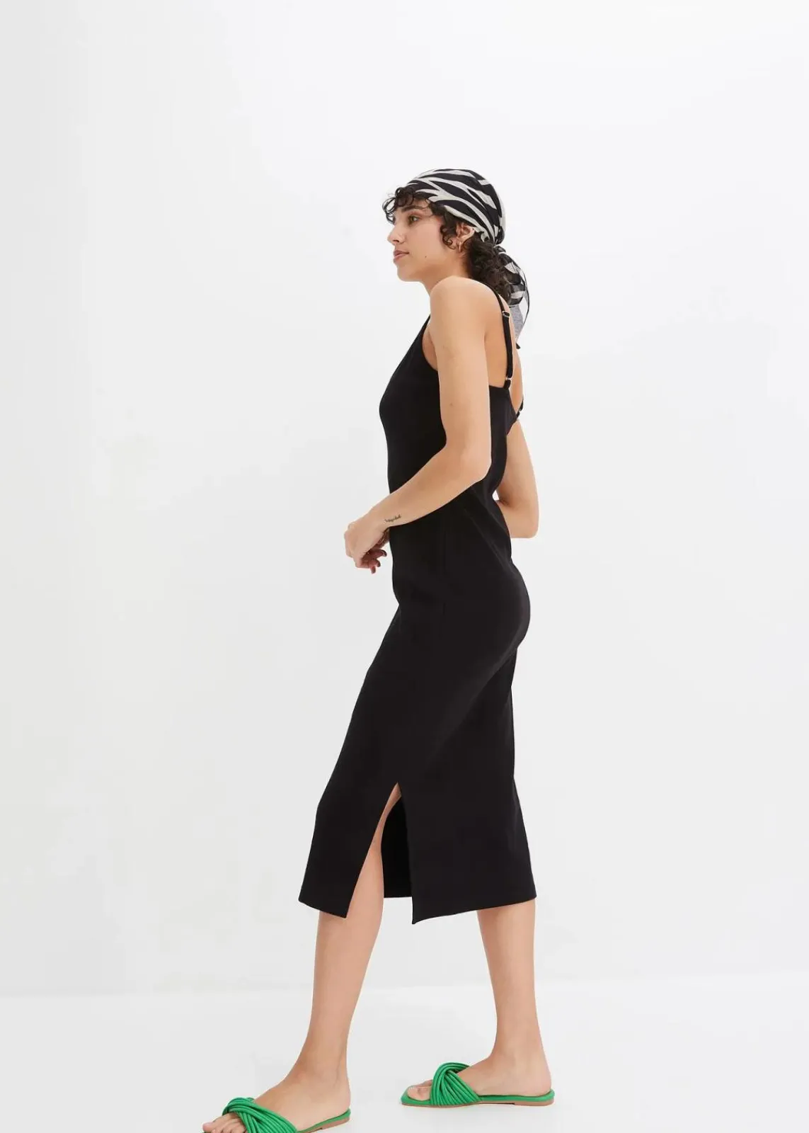 bonprix Bekleidung·Pullover & Strickjacken|Kleider^Geripptes Bodycon-Kleid aus elastischem Baumwoll-Mix schwarz