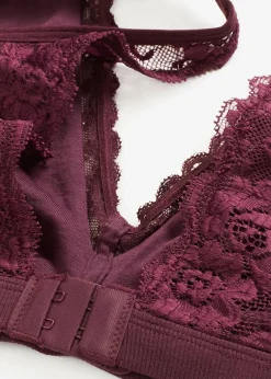 bonprix Bhs|Baumwollunterwäsche^Geripptes Bralette mit Bio-Baumwolle und Spitze weinrot