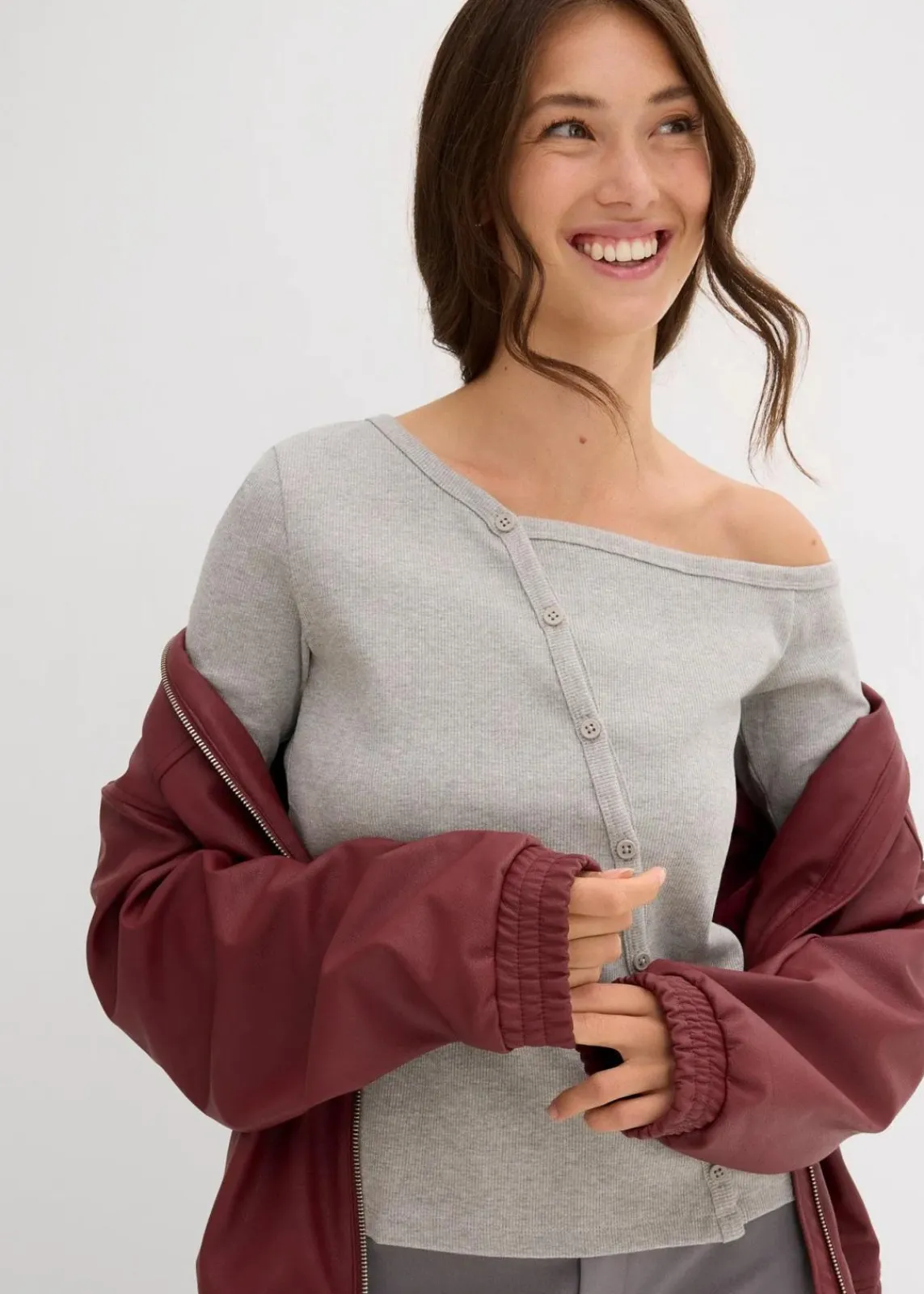 bonprix Shirts & Tops|Nachhaltigere Materialien^Geripptes Langarmshirt hellgrau meliert