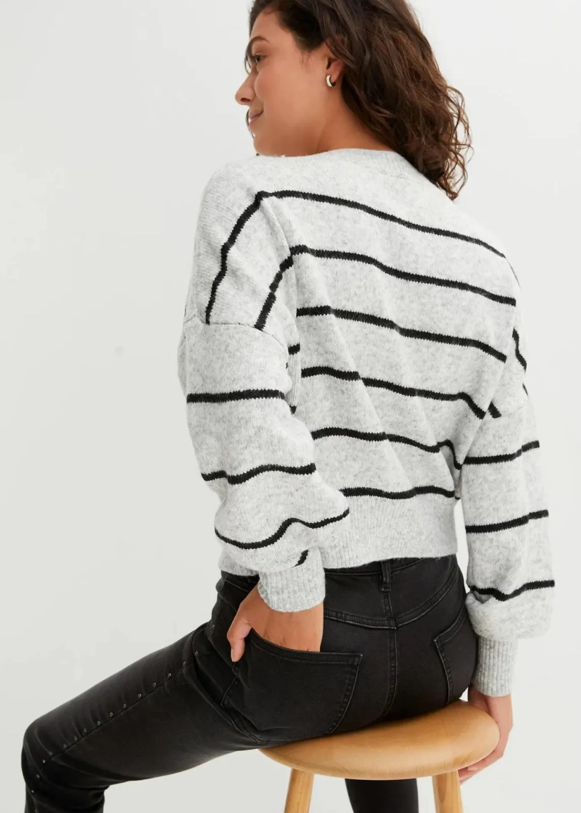 bonprix Bekleidung·Umstandsmode|Bekleidung·Jeans^Gestreifter Pullover im Oversized Fit hellgrau meliert/schwarz gestreift