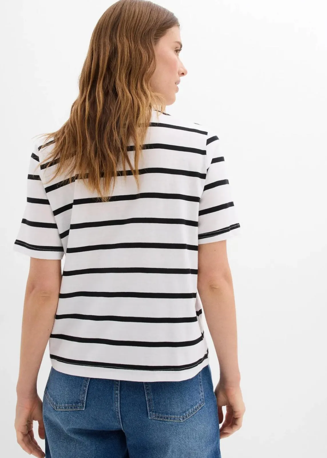 bonprix Shirts & Tops|Nachhaltigere Materialien^Gestreiftes T-Shirt aus reiner Baumwolle weiß/schwarz/hibiskuspink