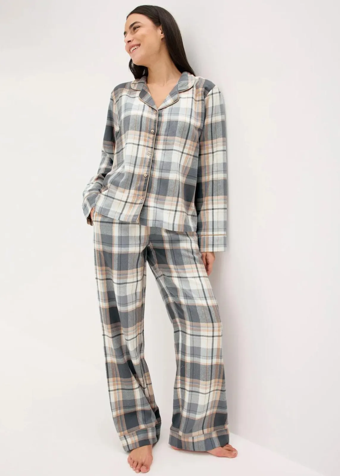 bonprix Wäsche·Nachtwäsche|Nachtwäsche^Gewebter Flanell Pyjama mit Glitzergarn und Geschenktasche naturbeige/grau kariert