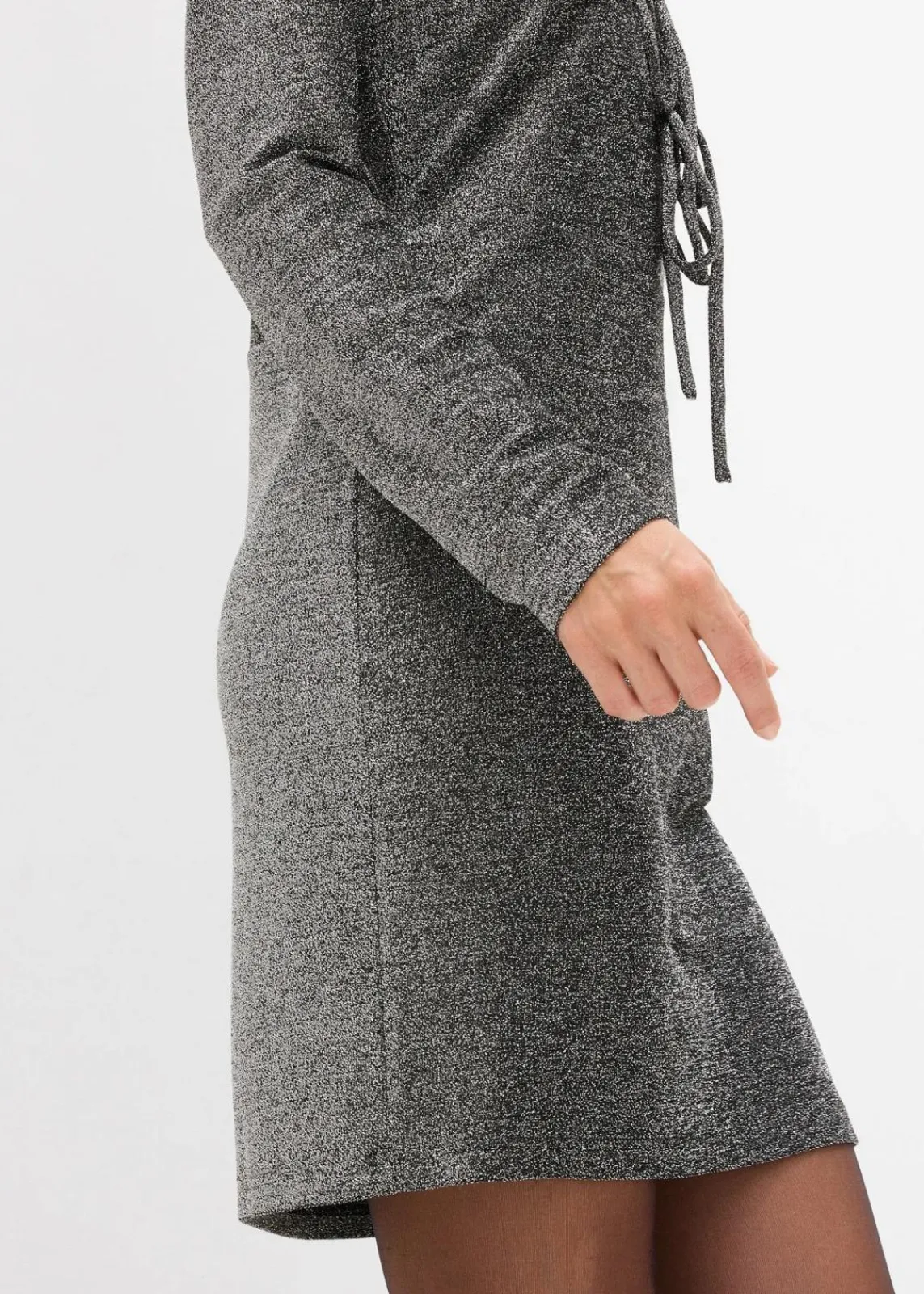 bonprix Bekleidung·Pullover & Strickjacken|Kleider^Glitzerndes Minikleid mit Schleifendetail schwarz/silber lurex