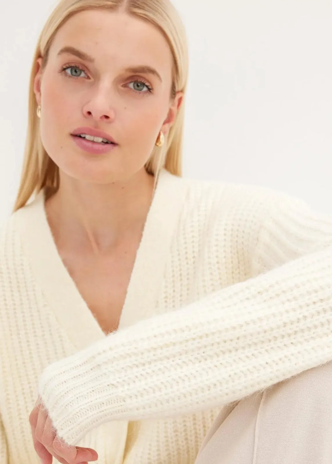 bonprix Bekleidung·Jeans|Pullover & Strickjacken^Grobstrickjacke aus weichem Wollmix cremeweiß