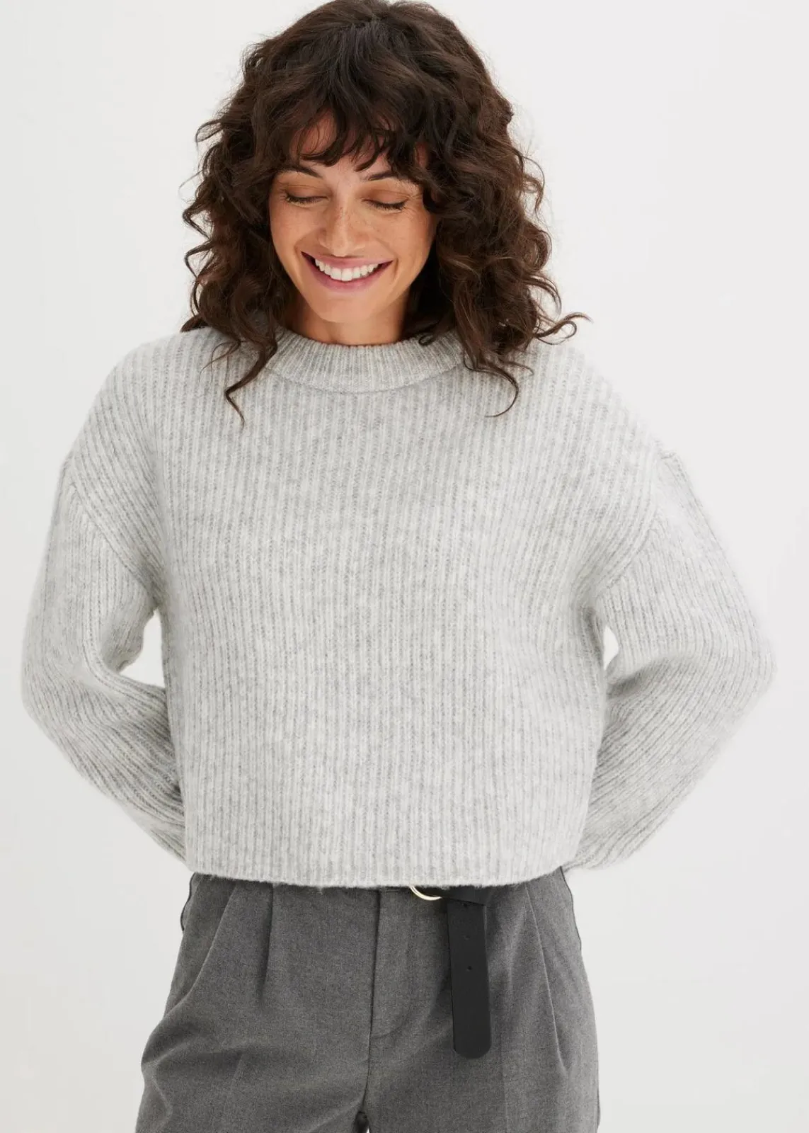 bonprix Bekleidung·Umstandsmode|Bekleidung·Jeans^Grobstrick-Pullover aus weichem Woll-Mix hellgrau meliert