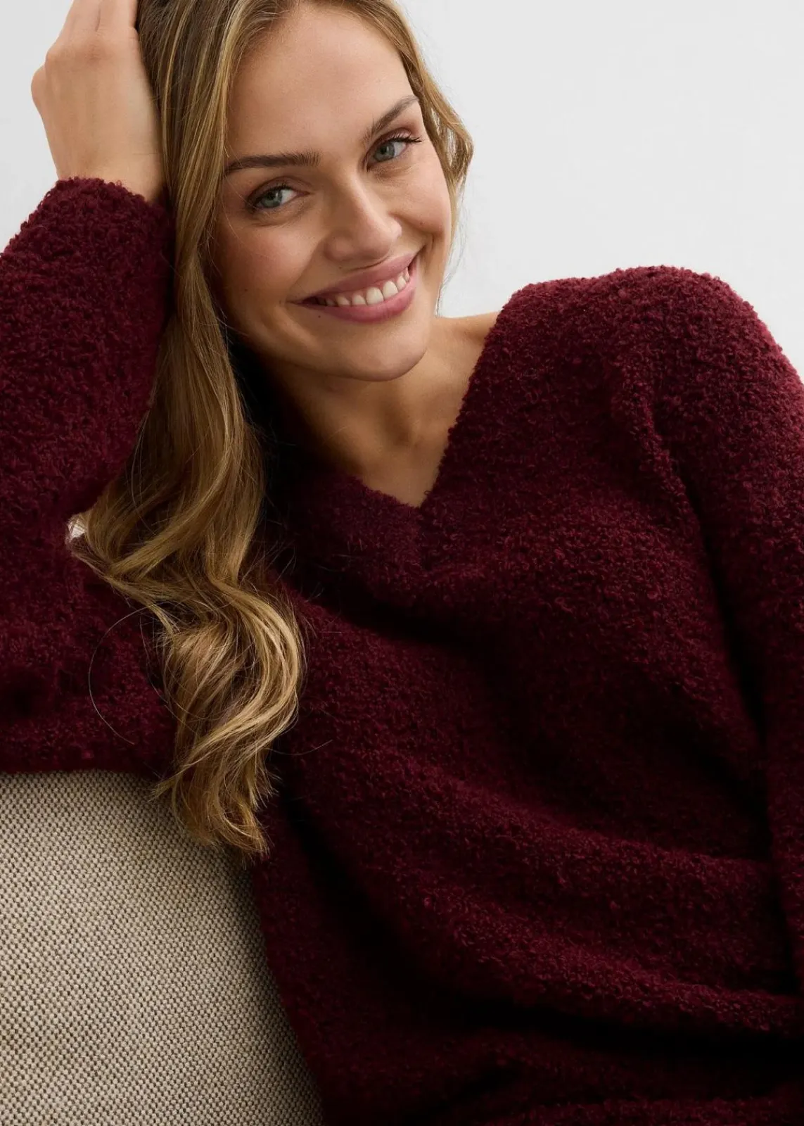bonprix Bekleidung·Umstandsmode|Strickmode^Grobstrick-Pullover mit V-Ausschnitt dunkelbeere