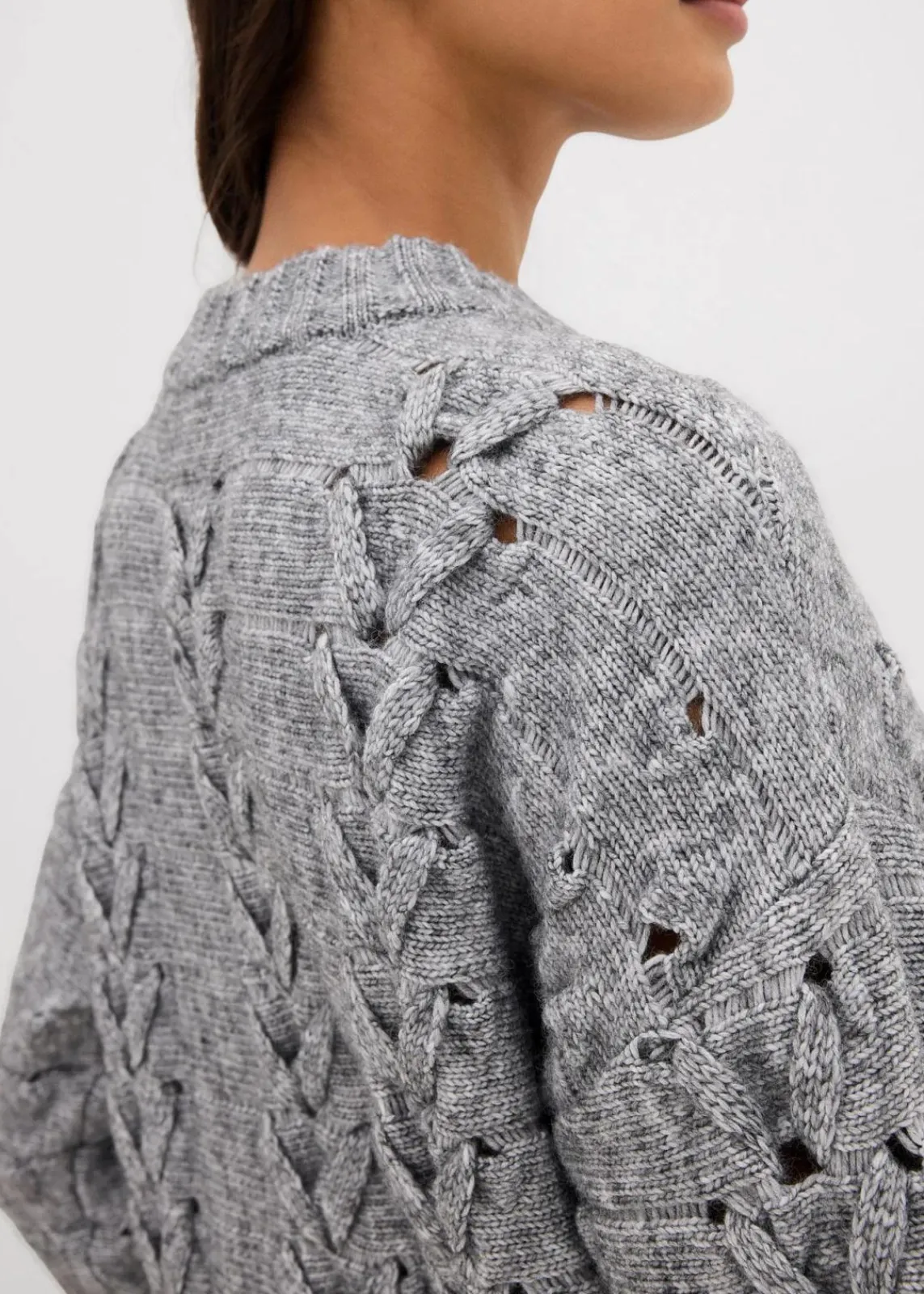 bonprix Bekleidung·Umstandsmode|Strickmode^Grobstrick-Pullover mit Zopfmuster grau meliert