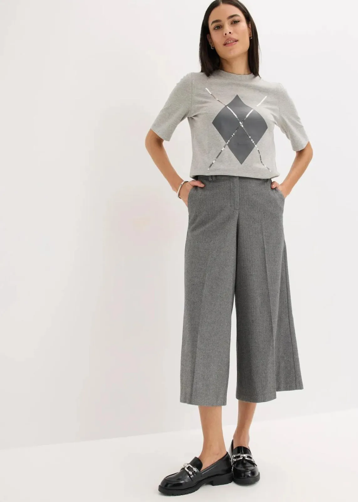 bonprix Shirts & Tops^Halbarmshirt mit Pailetten und Druck hellgrau meliert