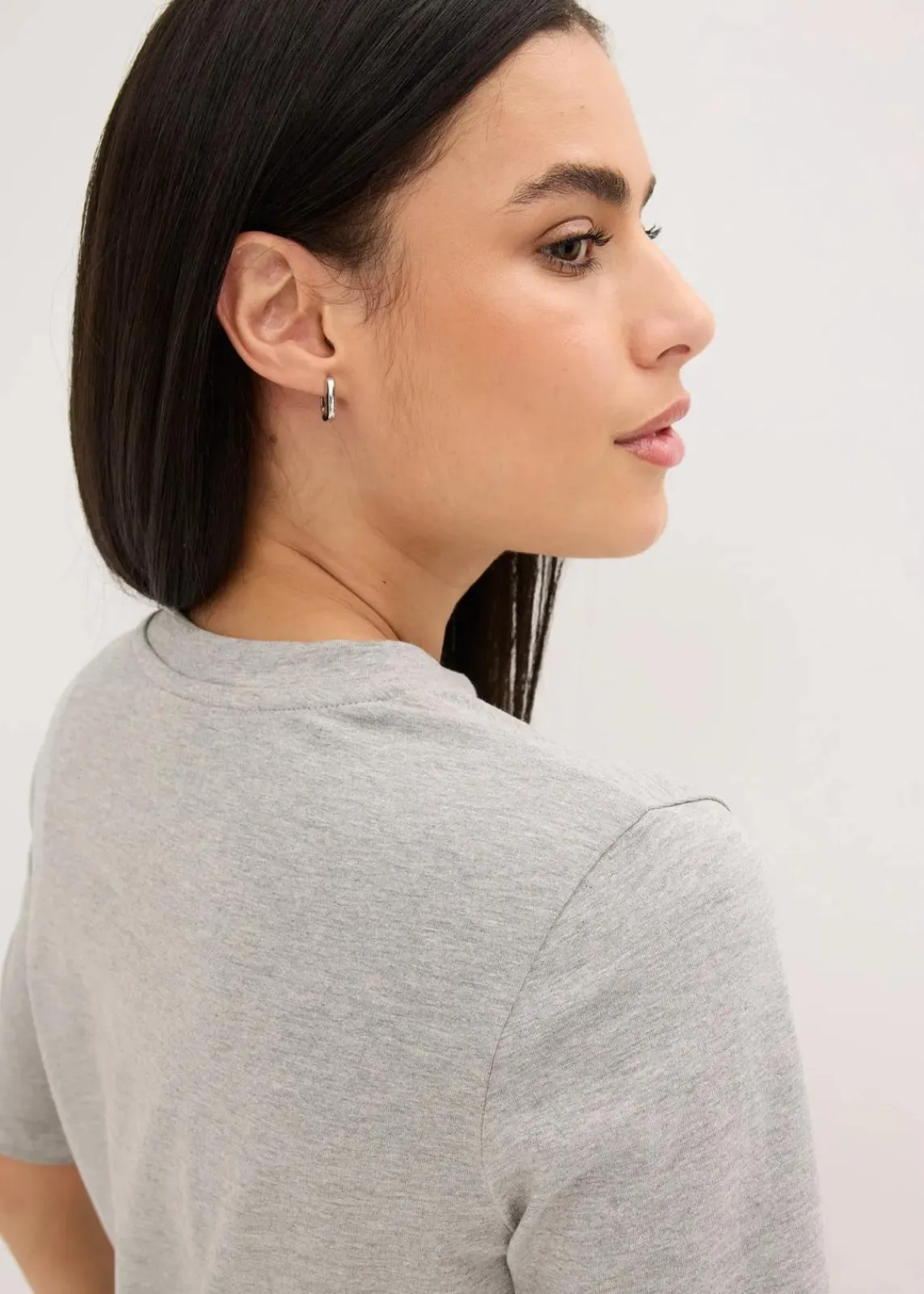 bonprix Shirts & Tops^Halbarmshirt mit Pailetten und Druck hellgrau meliert