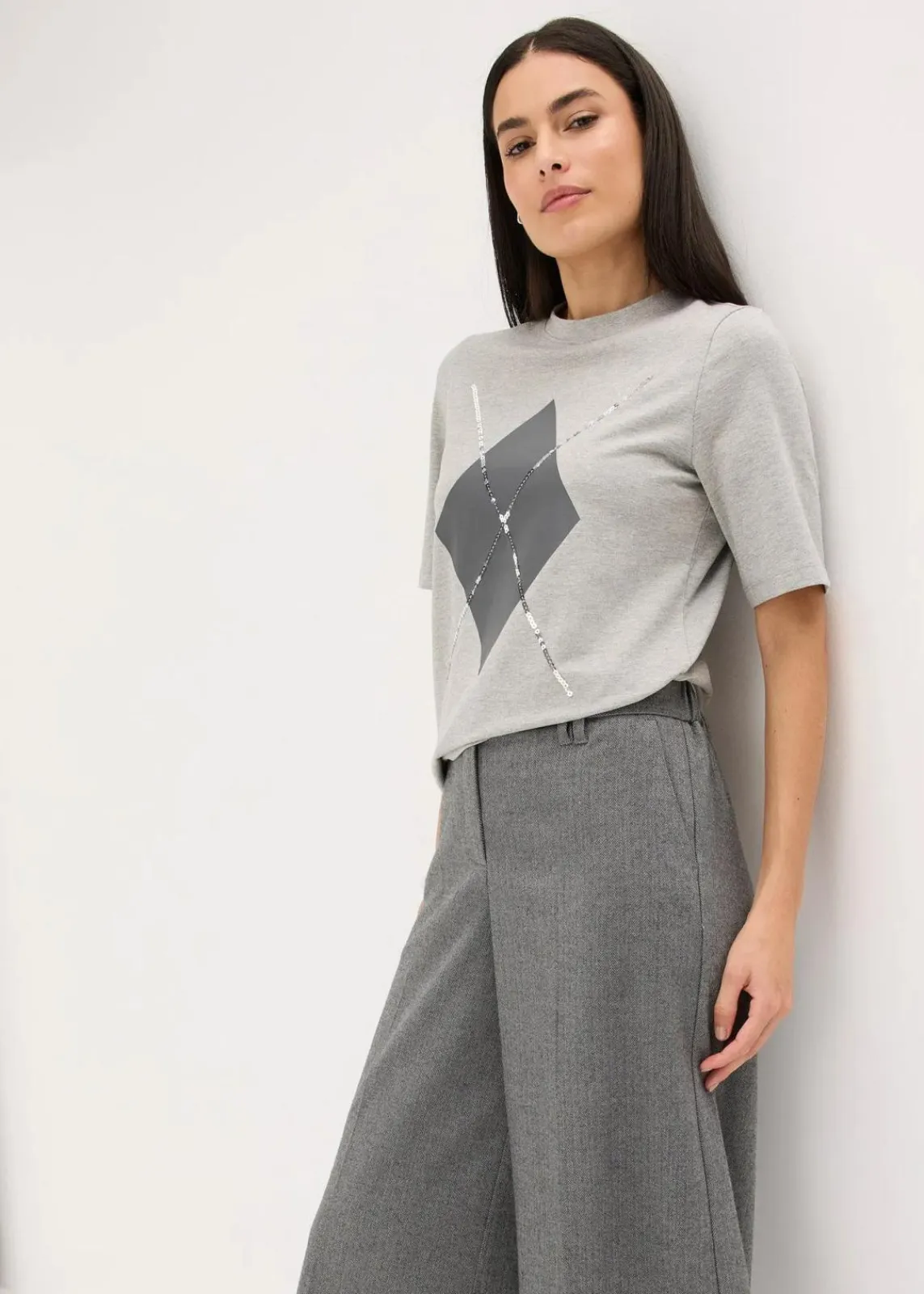 bonprix Shirts & Tops^Halbarmshirt mit Pailetten und Druck hellgrau meliert