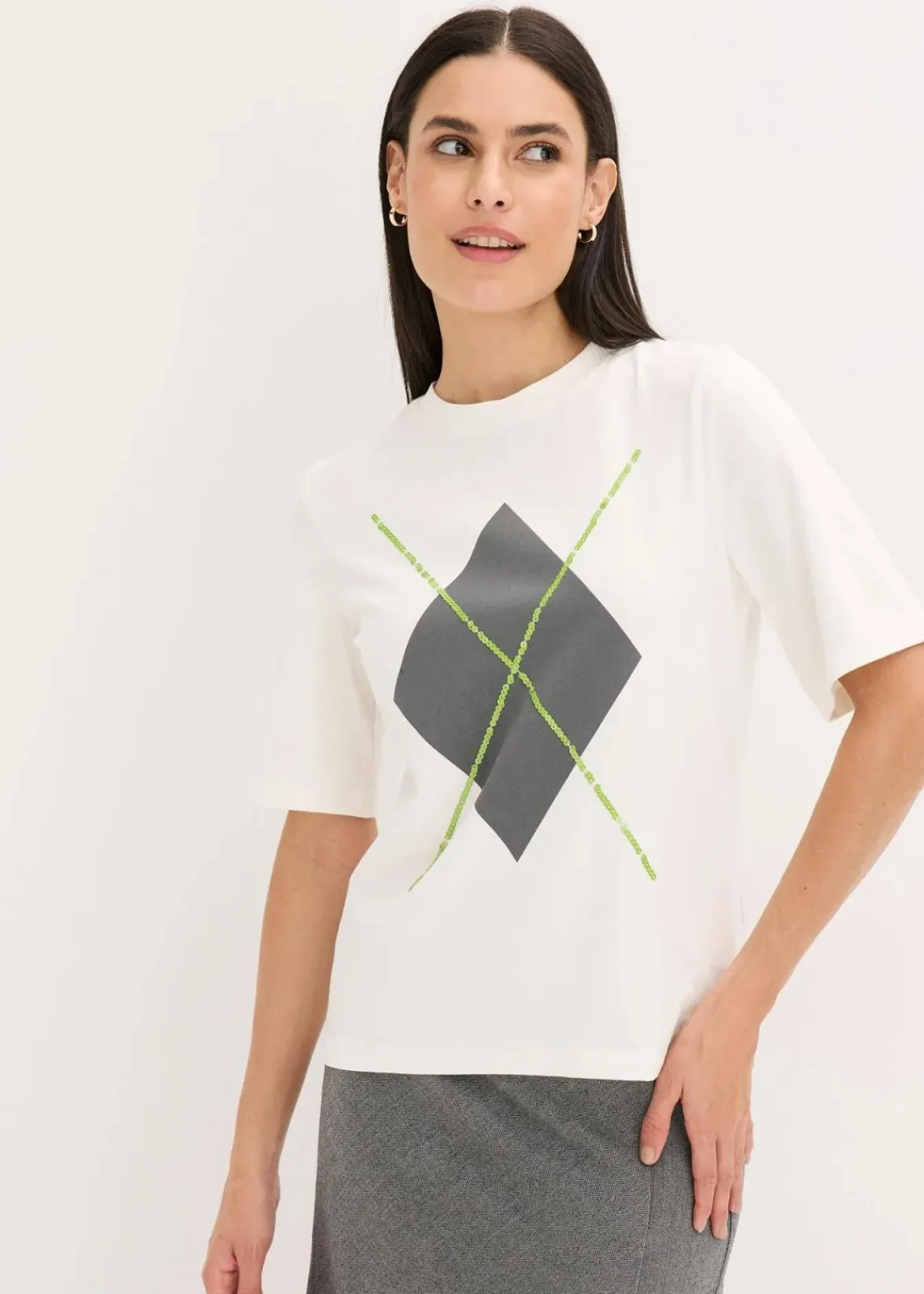 bonprix Shirts & Tops^Halbarmshirt mit Pailetten und Druck wollweiß
