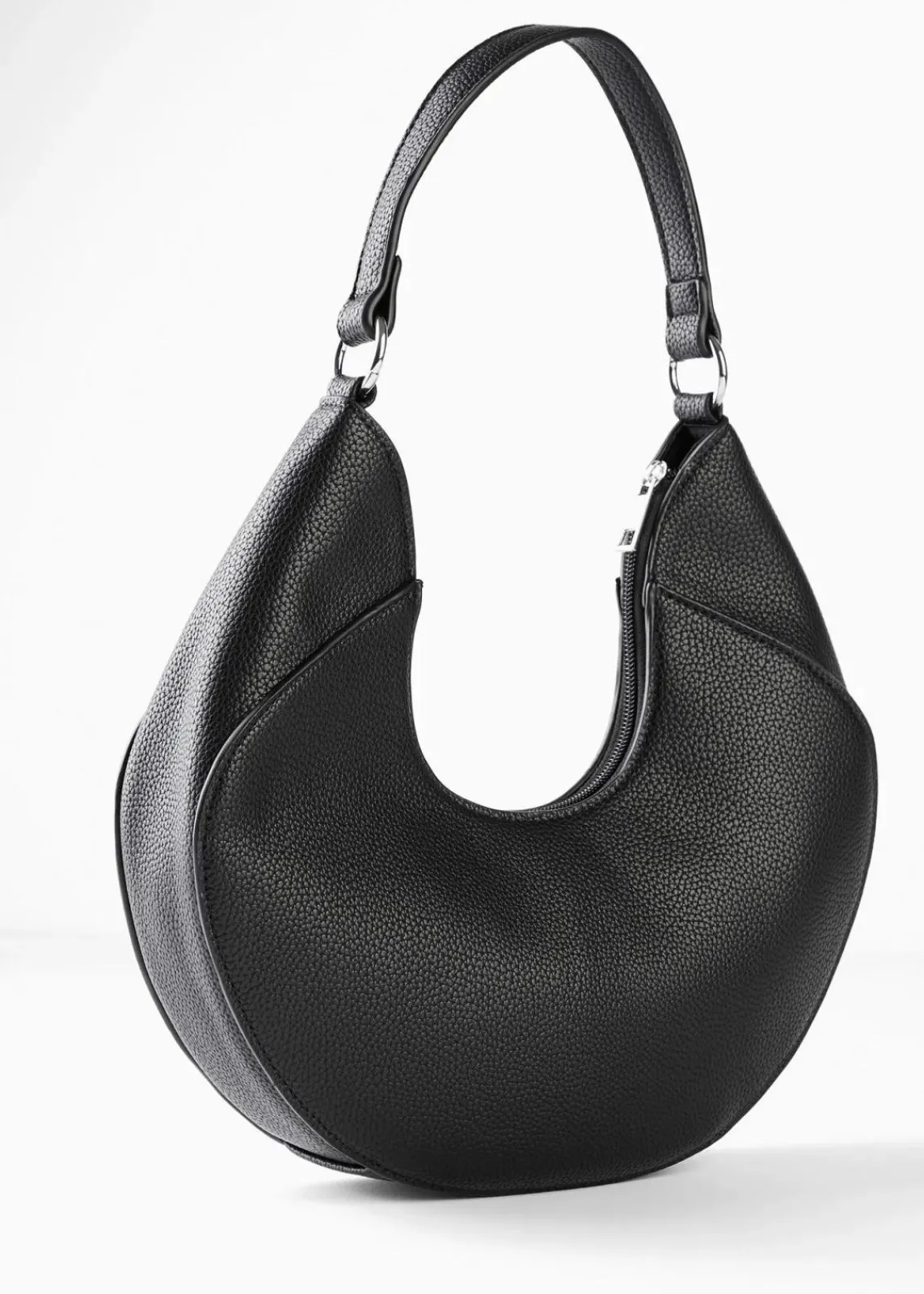 bonprix Taschen^Handtasche in rundlicher Form schwarz