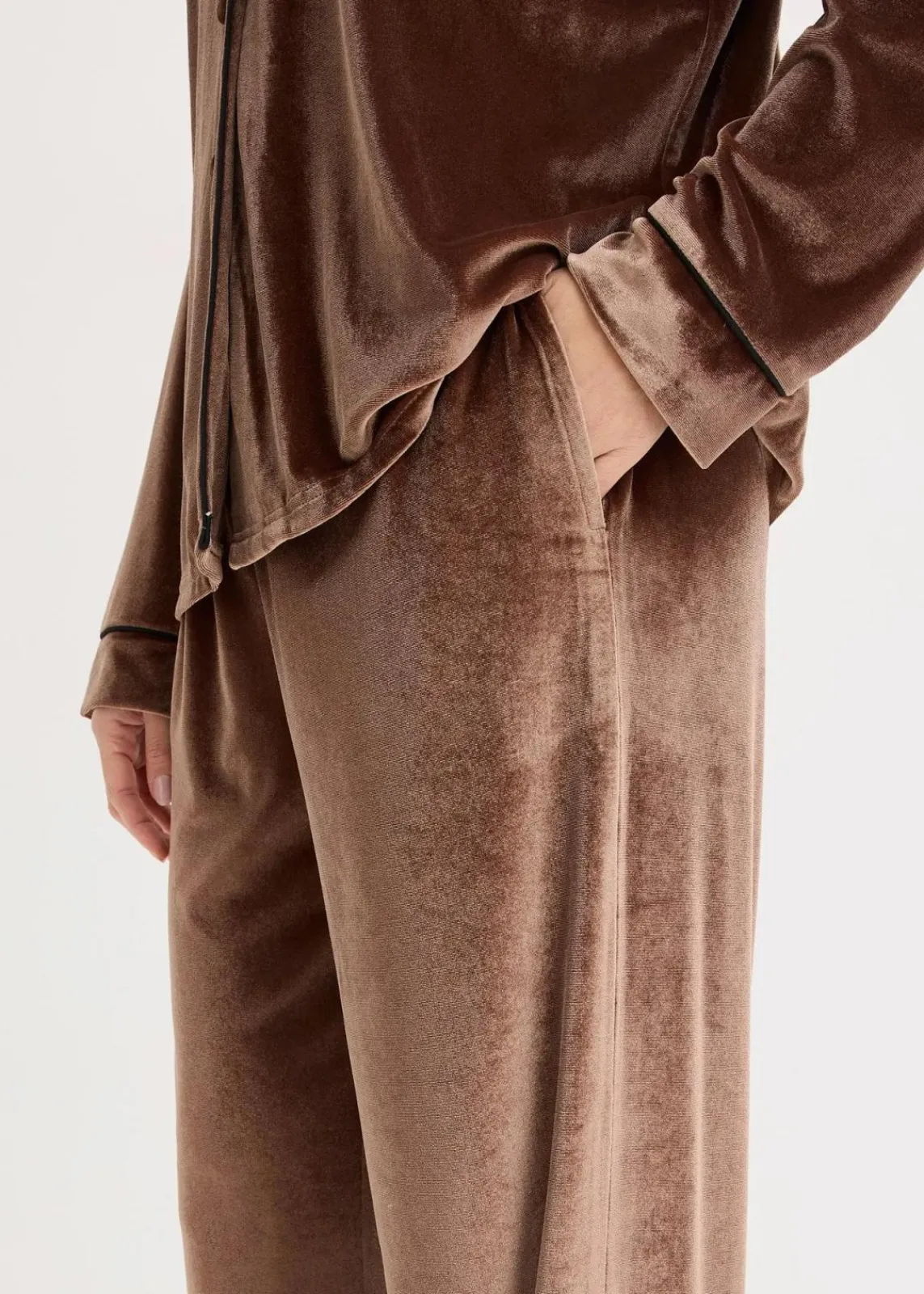 bonprix Wäsche·Homewear|Wäsche·Nachtwäsche^Hausanzug aus Samt maronenbraun