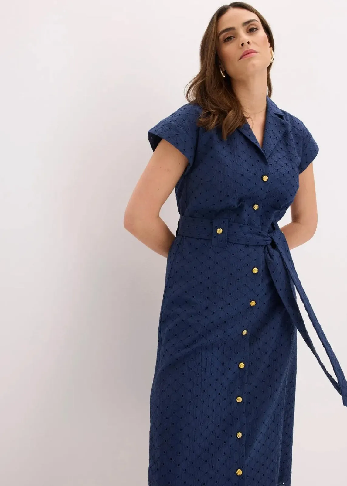 bonprix Bekleidung·Pullover & Strickjacken|Kleider^Hemdblusenkleid aus Lochspitze dunkelblau
