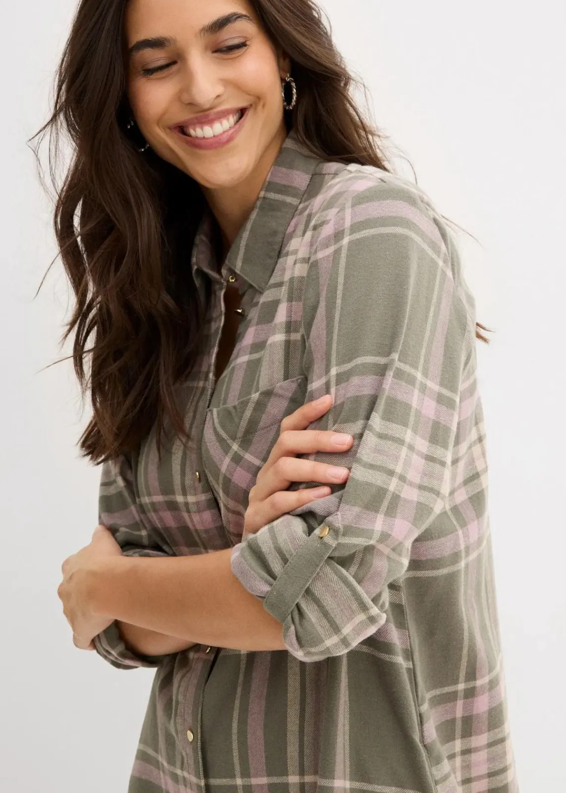 bonprix Kleider|Bekleidung·Pullover & Strickjacken^Hemdblusenkleid aus reiner Baumwolle oliv/rosenholz/weiß kariert