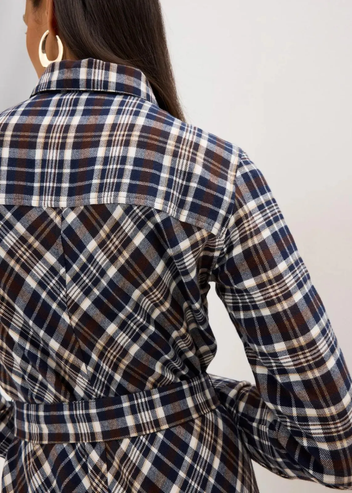 bonprix Kleider^Hemdblusenkleid aus softem Flanell dunkelbraun kariert