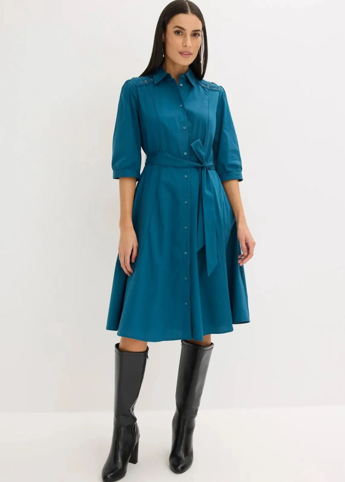 bonprix Kurzgrößen|Bekleidung·Pullover & Strickjacken^Hemdblusenkleid mit Spitze und Bindeband blaupetrol