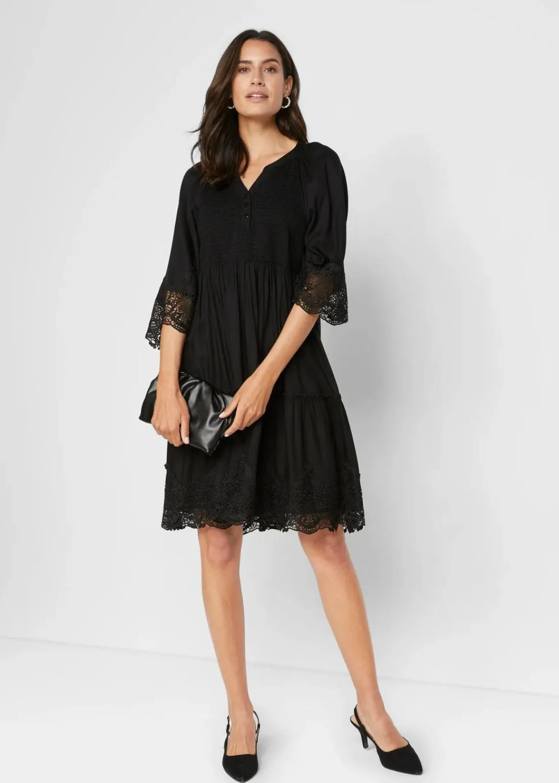 bonprix Kleider|Bekleidung·Pullover & Strickjacken^Hemdblusenkleid mit Spitze schwarz