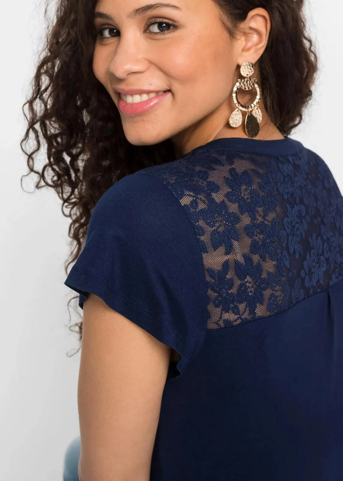 bonprix Shirts & Tops|Nachhaltigere Materialien^Henleyshirt aus Viskose-Mix dunkelblau