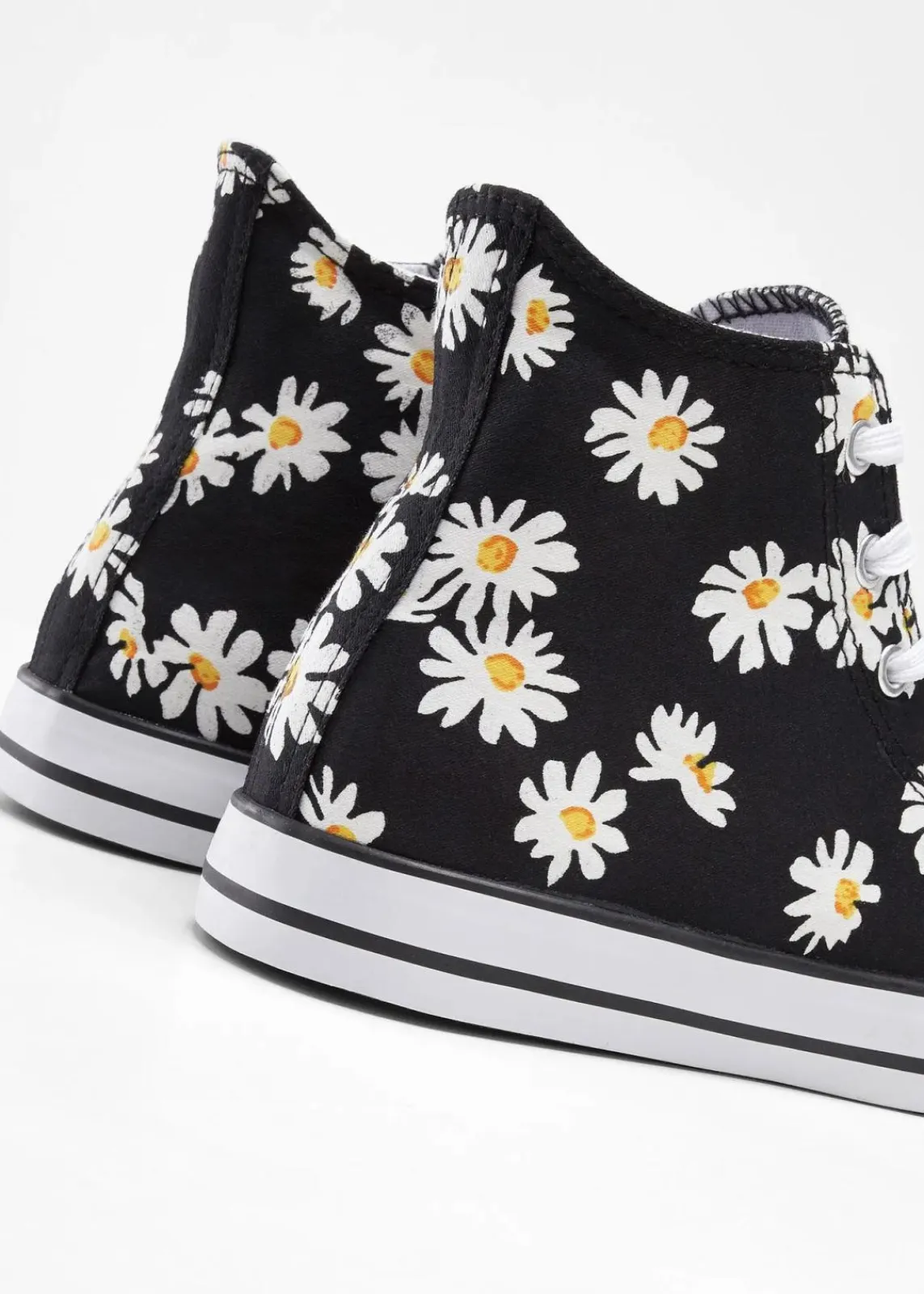 bonprix Sneaker^High-Top-Sneaker aus Baumwoll-Canvas schwarz geblümt