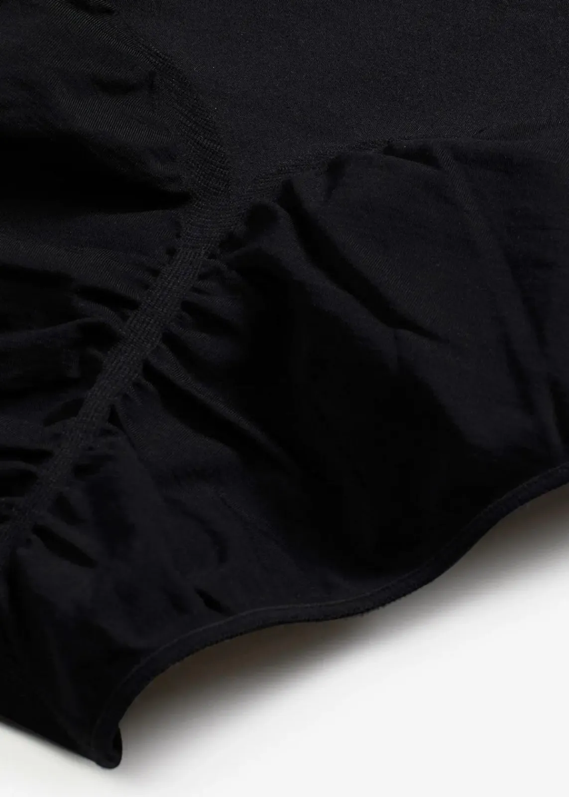 bonprix Nachhaltigere Materialien|Höschen^Highwaist Seamless Shape Slip mit mittlerer Formkraft schwarz