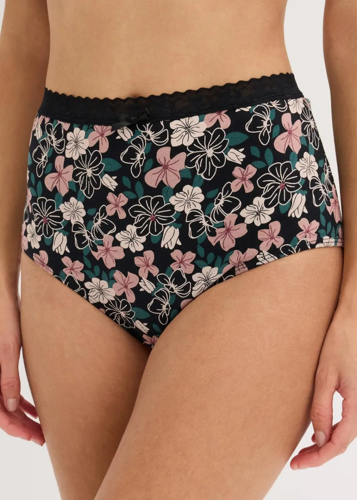 bonprix Wäsche·Baumwollunterwäsche|Wäsche·Höschen^Highwaist Slip mit Bio-Baumwolle (4er Pack) schwarz+schwarz floral