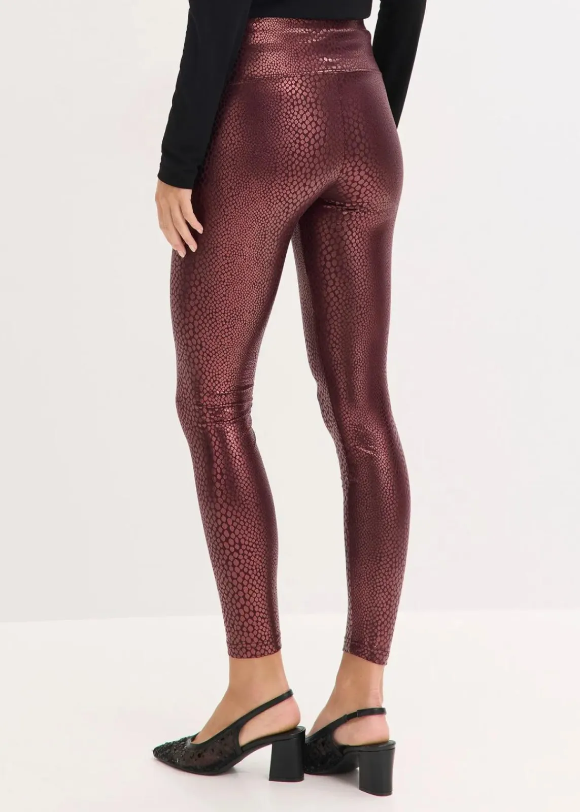 bonprix Kurzgrößen|Hosen^Hochglänzende Lederimitat-Leggings weinrot